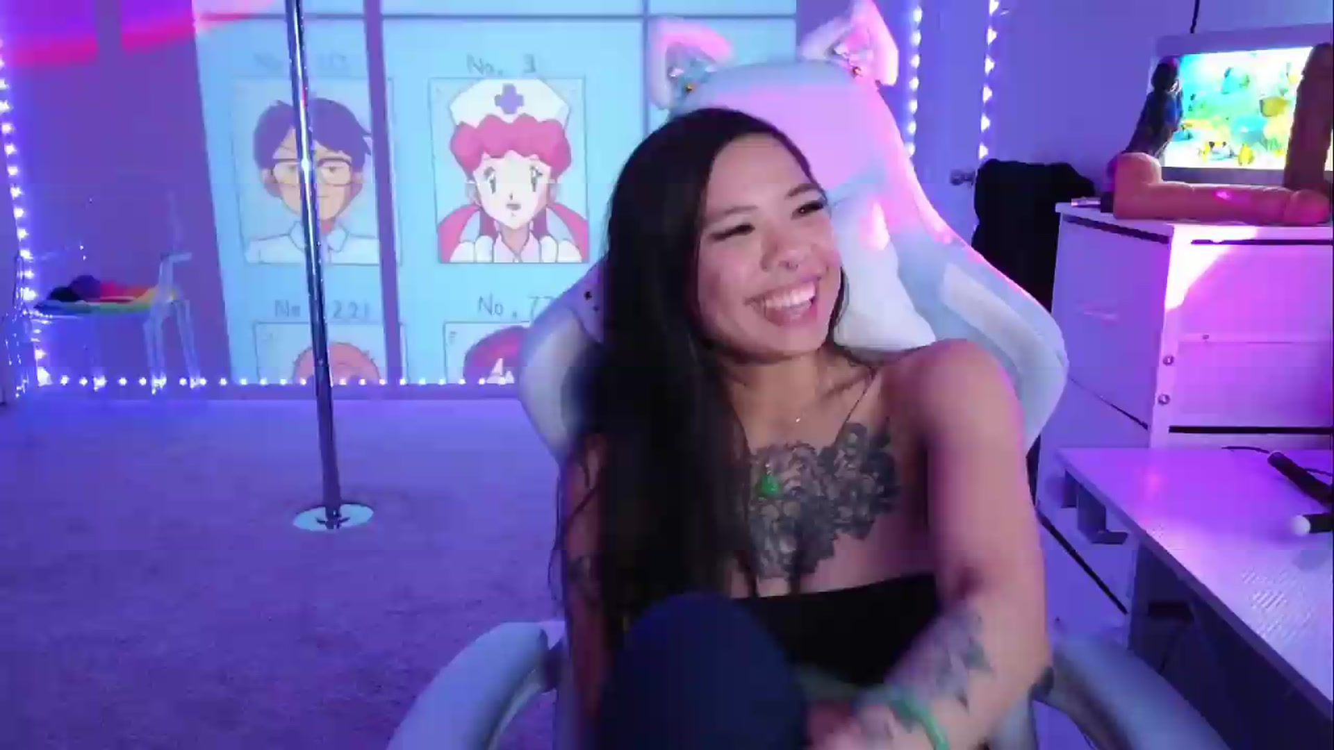 Gallery image thumbnail from dolllface's myfreecams stream on, 08/26/2026, 16:53 image 5 of 20