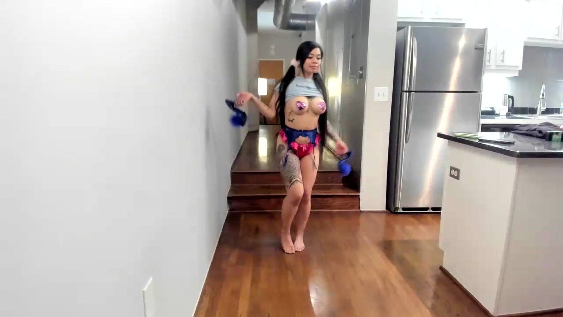 Gallery image thumbnail from dolllface's myfreecams stream on, 08/30/2026, 11:30 image 10 of 20