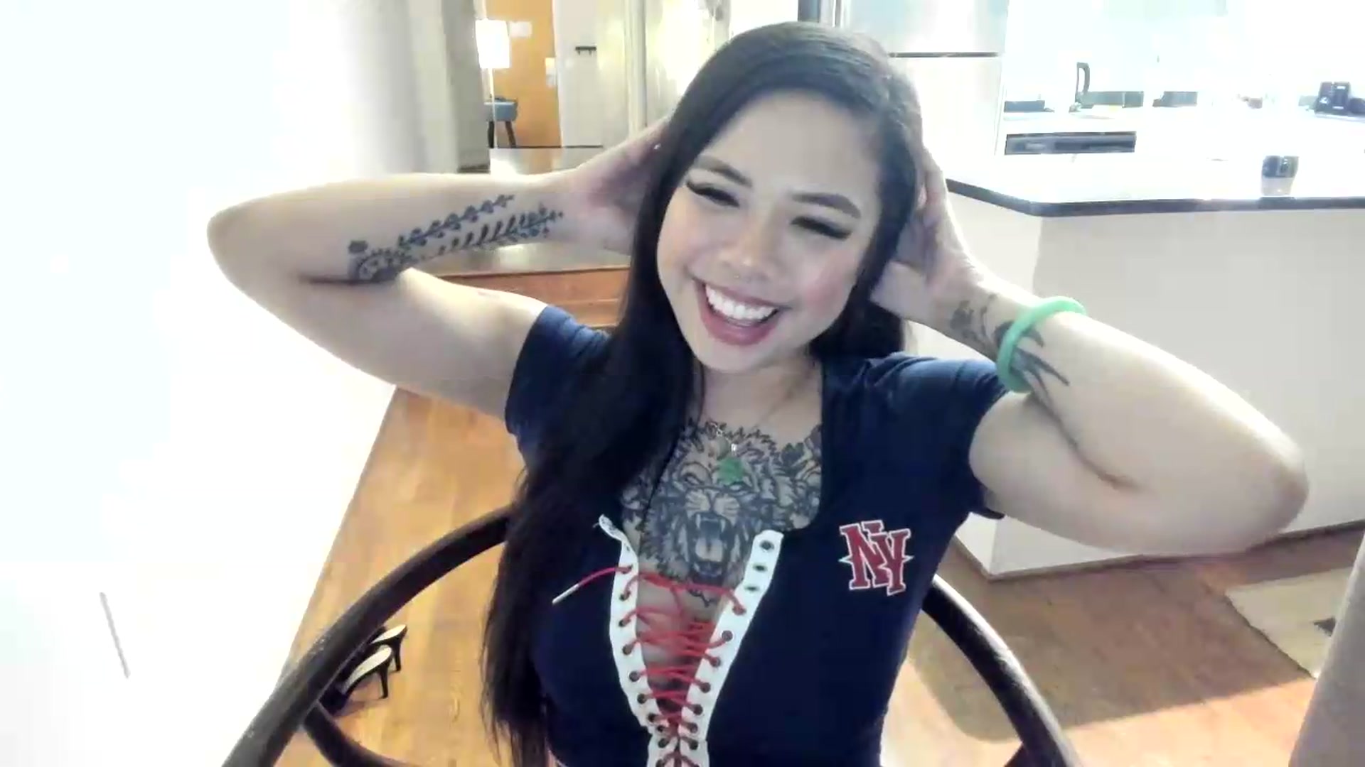 Gallery image thumbnail from dolllface's myfreecams stream on, 08/31/2026, 01:56 image 8 of 20