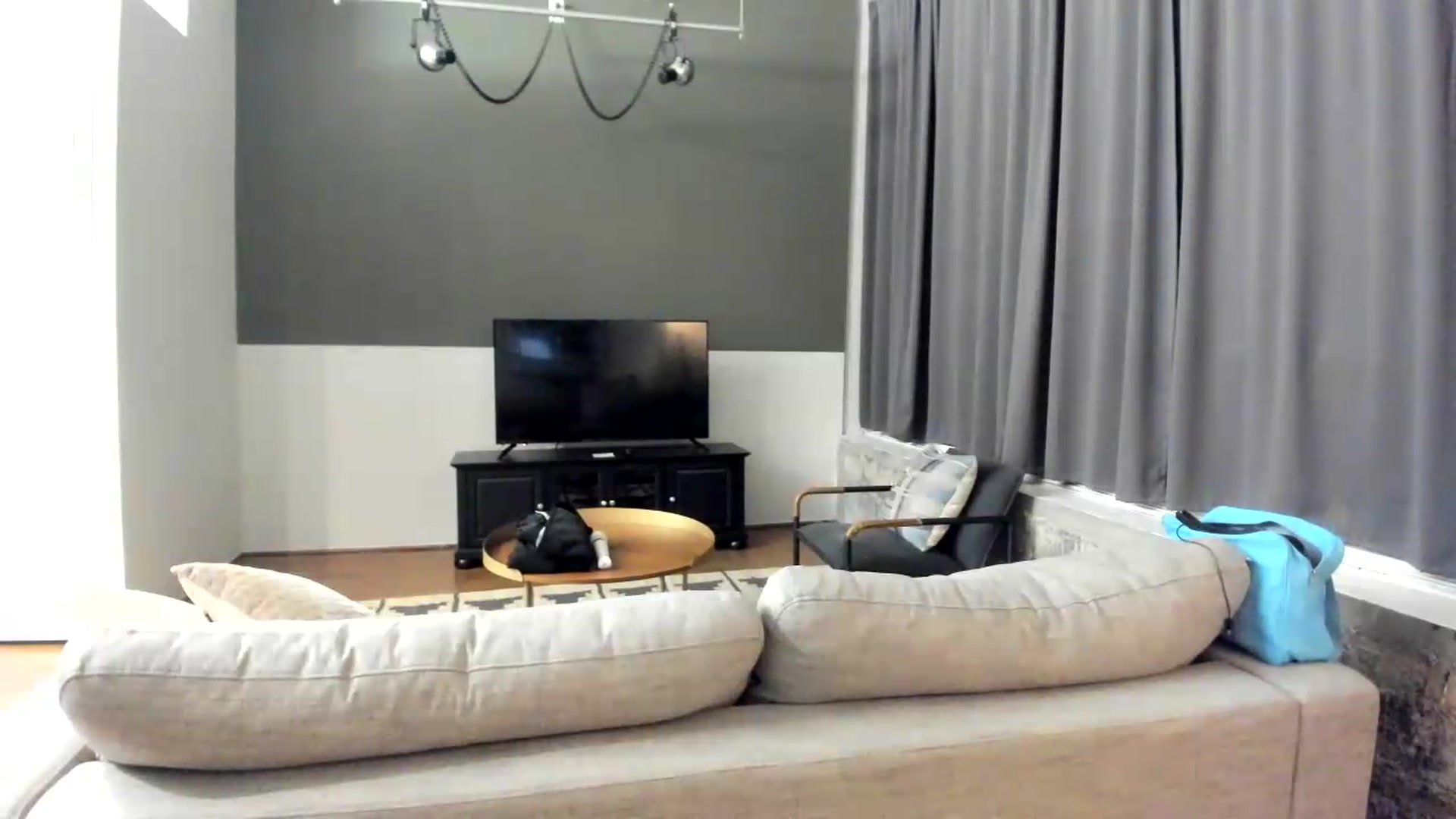 Gallery image thumbnail from dolllface's myfreecams stream on, 08/31/2026, 03:36 image 4 of 20