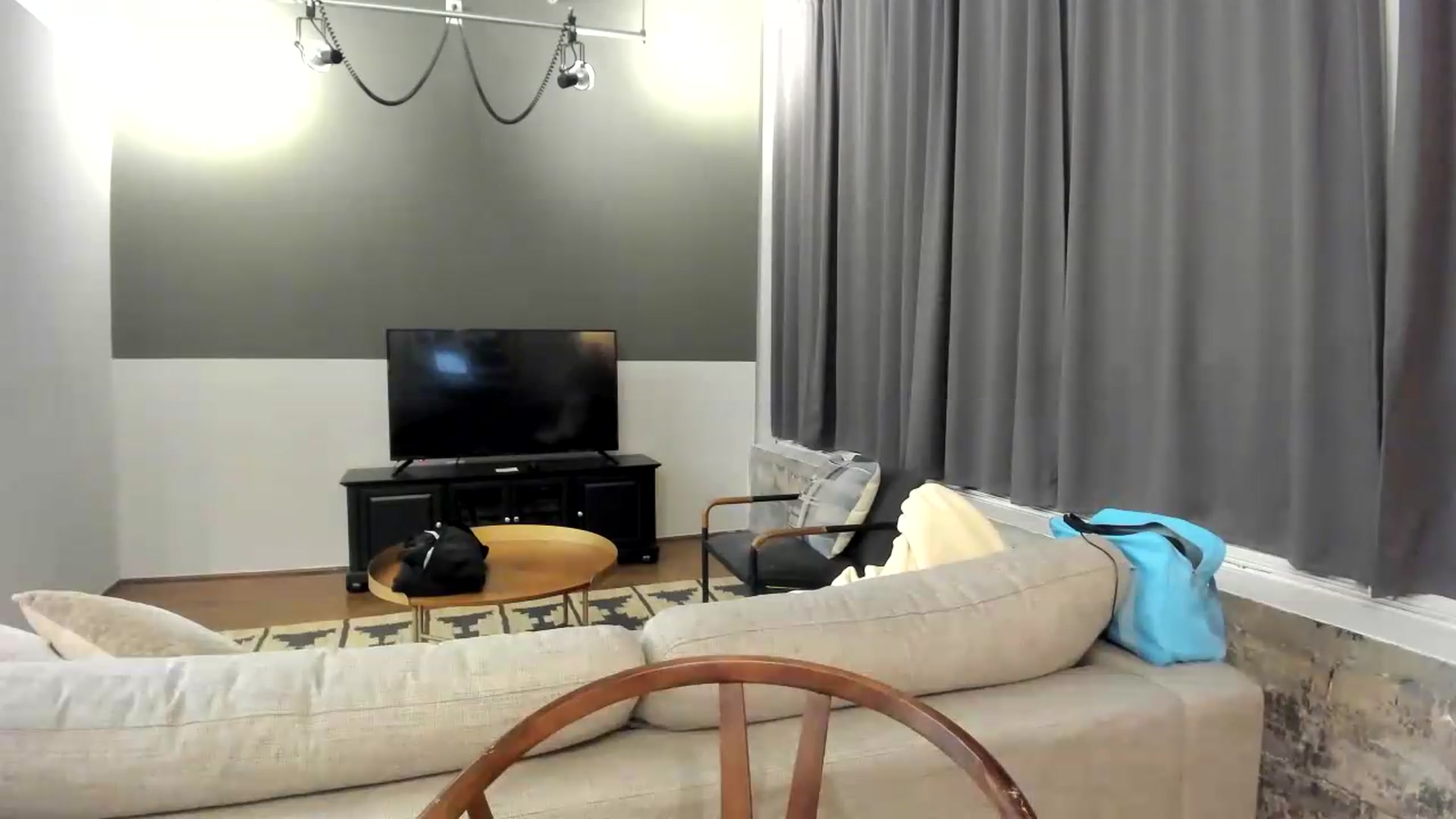 Gallery image thumbnail from dolllface's myfreecams stream on, 08/31/2026, 07:58 image 13 of 20