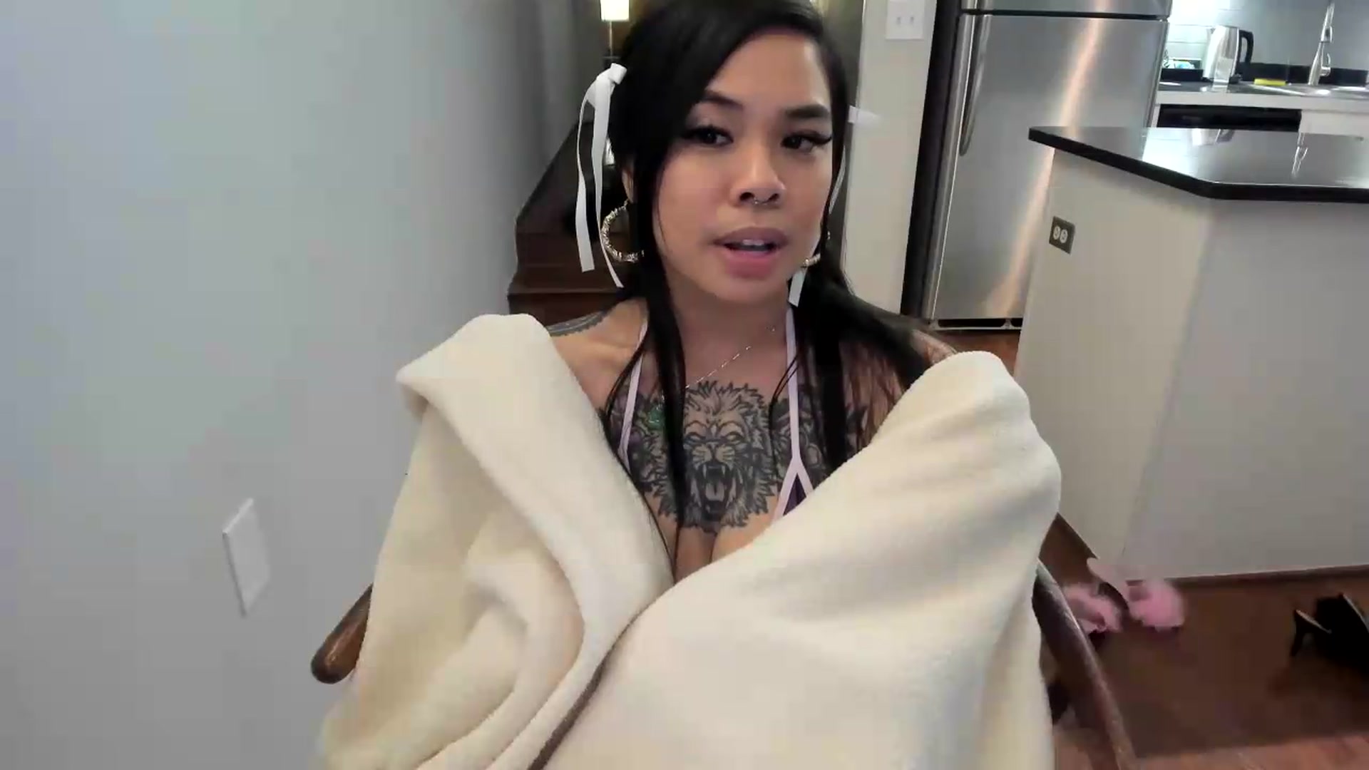 Gallery image thumbnail from dolllface's myfreecams stream on, 08/31/2026, 14:05 image 14 of 20