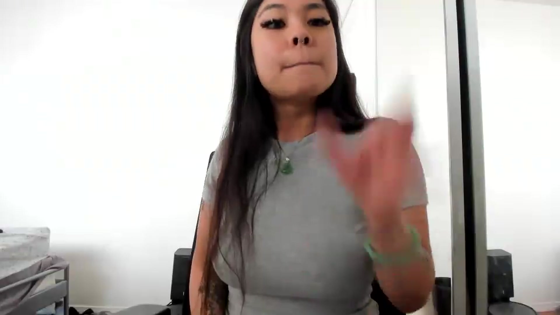 Gallery image thumbnail from dolllface's myfreecams stream on, 09/12/2026, 20:01 image 6 of 20