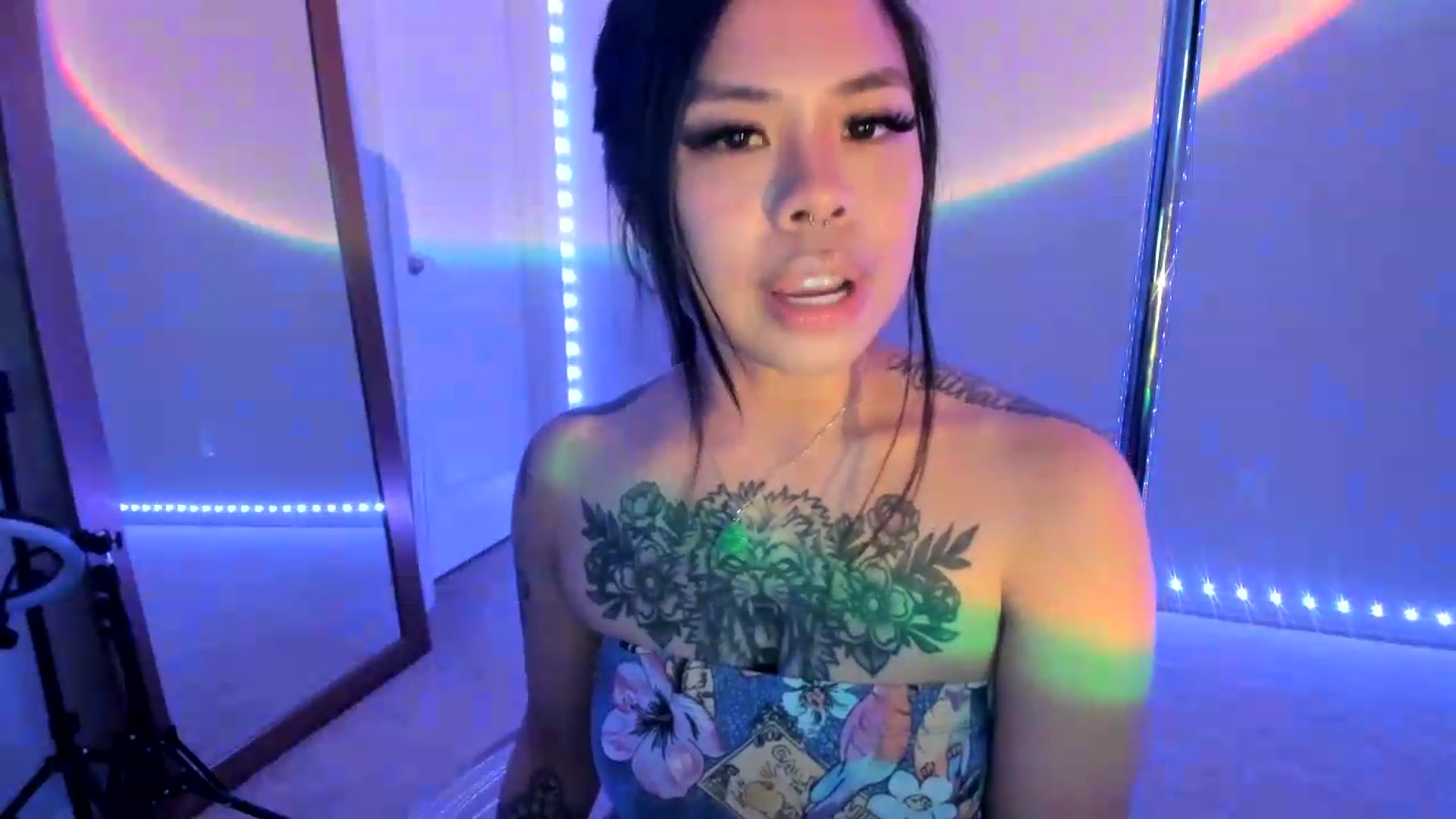 Gallery image thumbnail from dolllface's myfreecams stream on, 09/15/2026, 04:09 image 10 of 20
