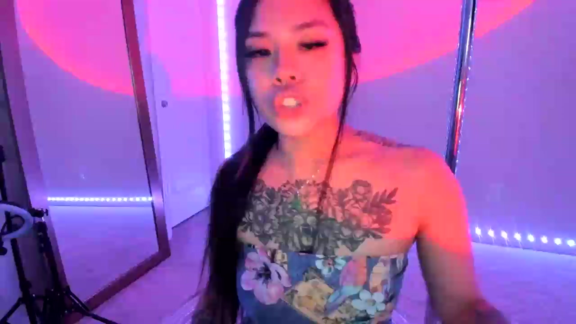 Gallery image thumbnail from dolllface's myfreecams stream on, 09/15/2026, 04:09 image 1 of 20
