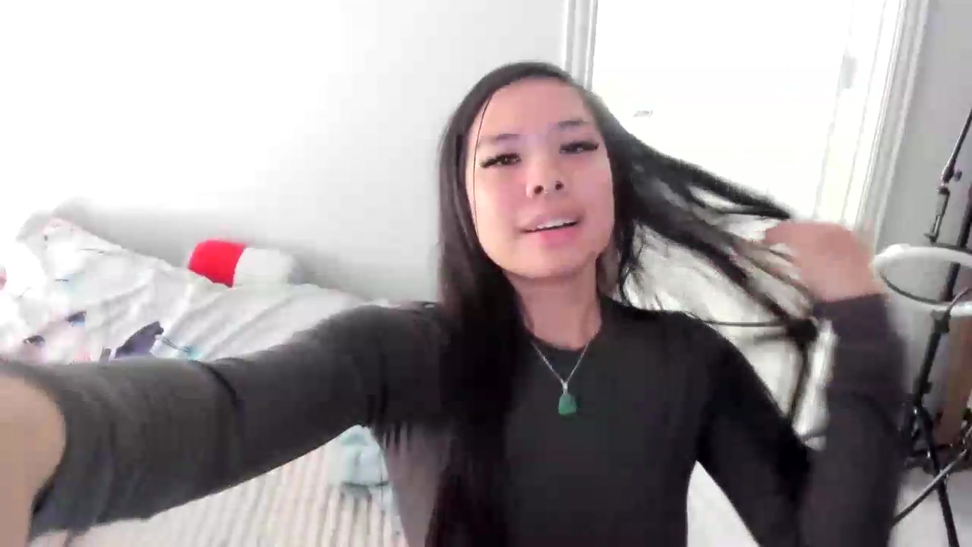 Gallery image thumbnail from dolllface's myfreecams stream on, 09/15/2026, 13:43 image 2 of 20