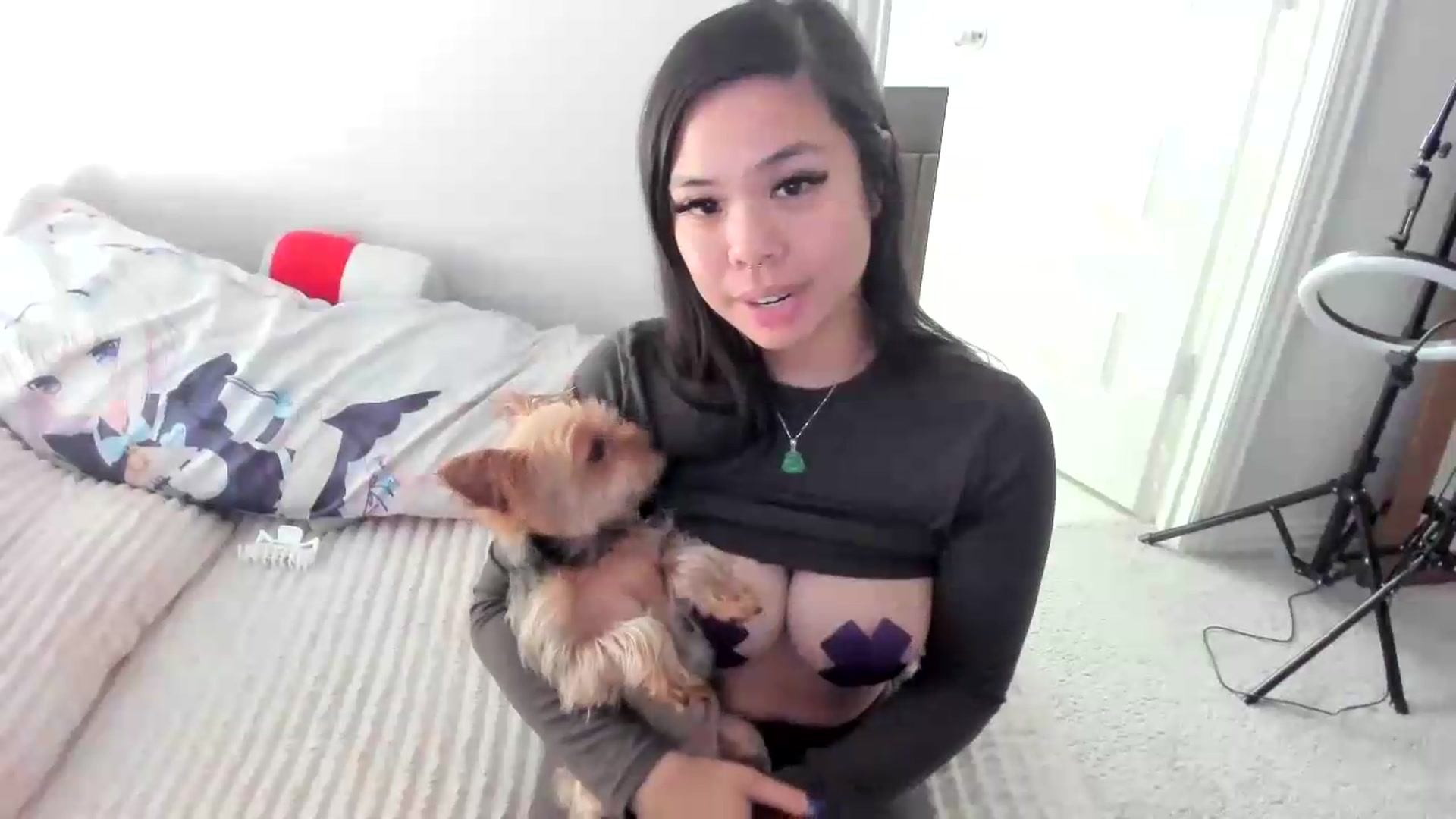 Gallery image thumbnail from dolllface's myfreecams stream on, 09/15/2026, 13:43 image 7 of 20