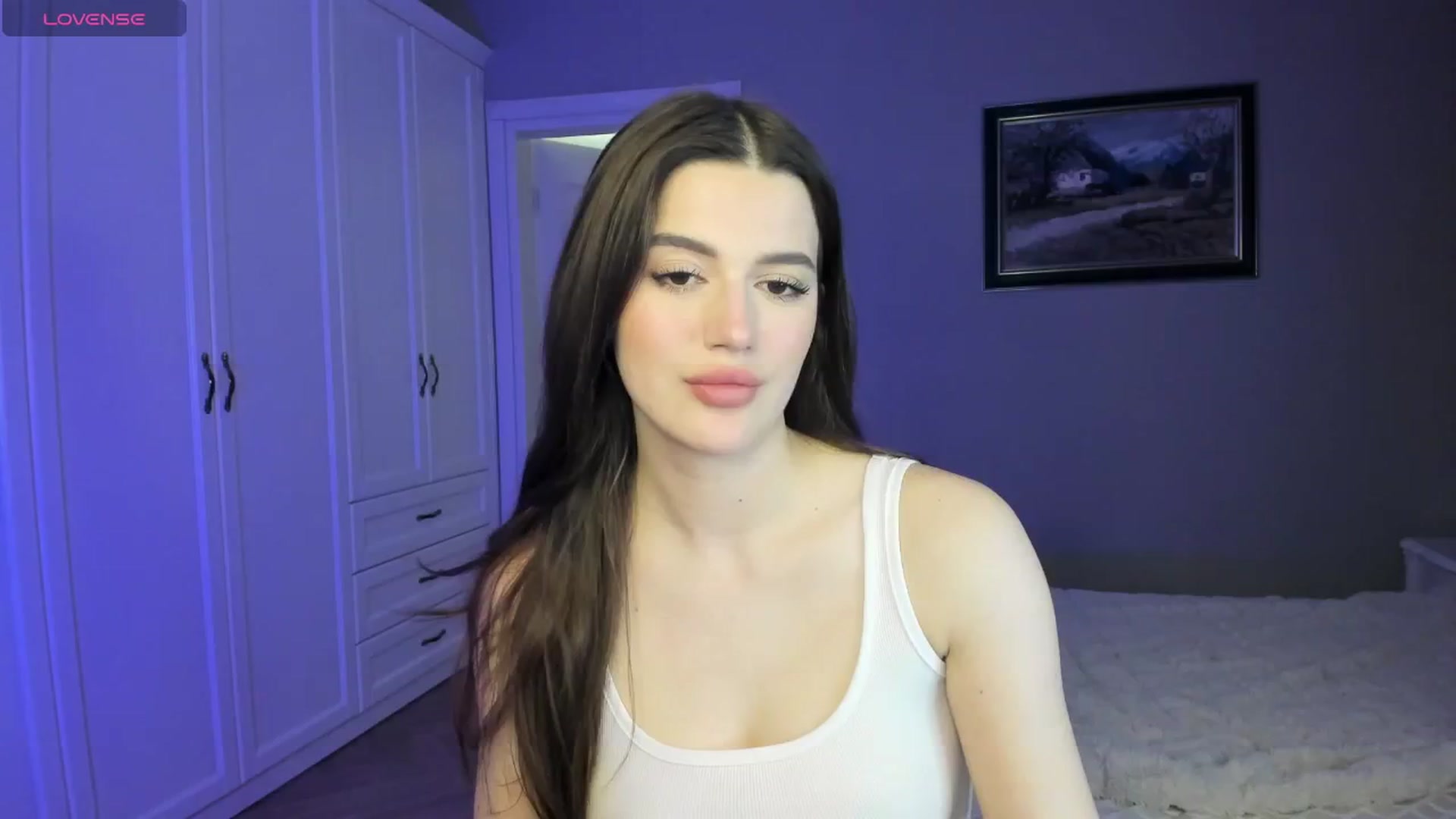 Gallery image thumbnail from dolly_xxx's myfreecams stream on, 04/27/2024, 19:52 image 3 of 20