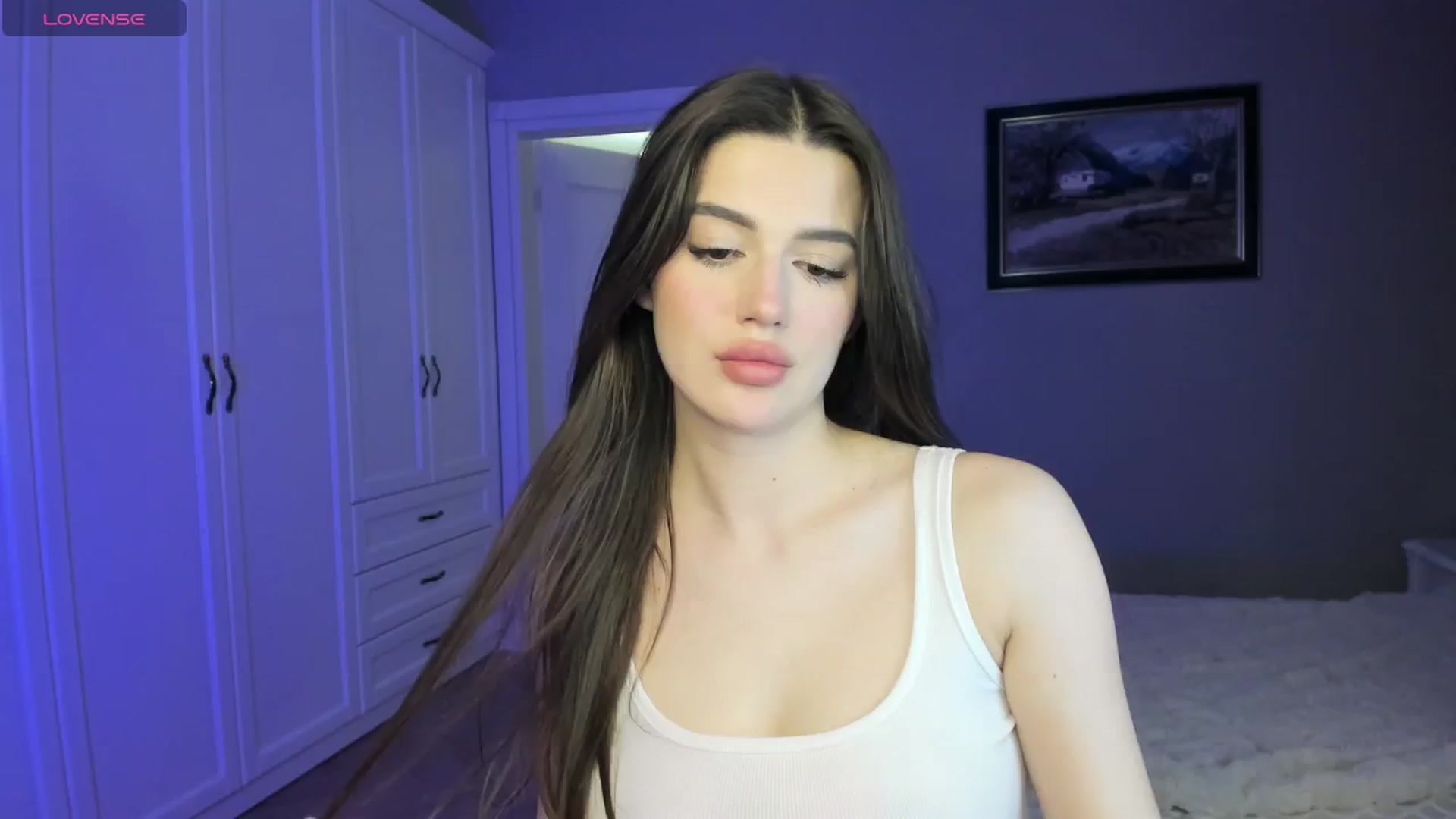 Gallery image thumbnail from dolly_xxx's myfreecams stream on, 04/27/2024, 19:52 image 6 of 20