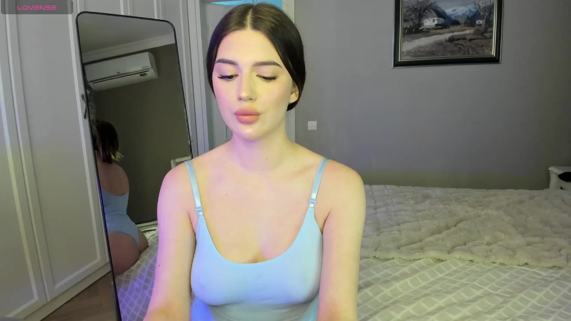 Gallery image thumbnail from dollyxxx's myfreecams stream on, 05/14/2024, 17:11 image 6 of 20