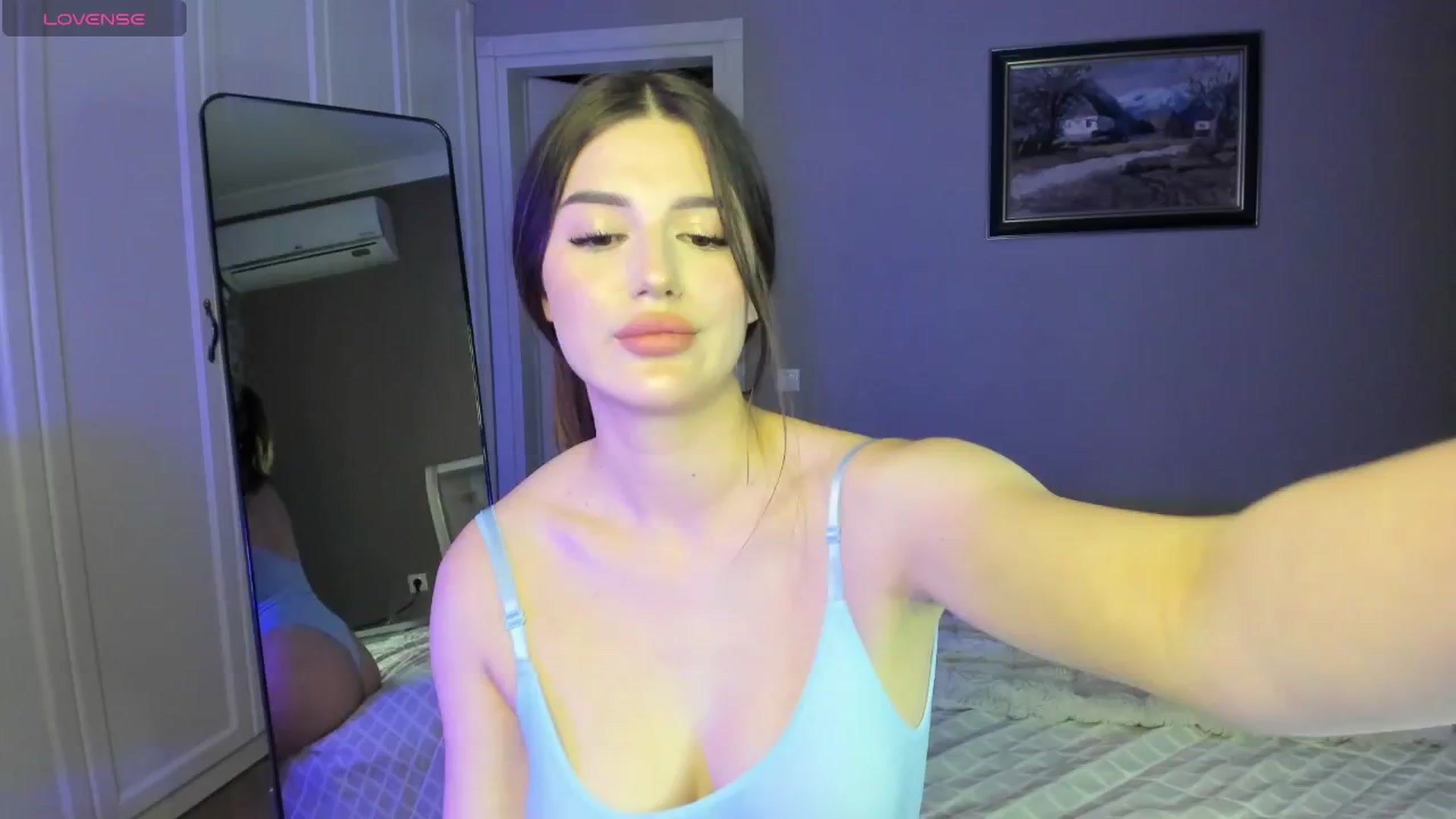 Gallery image thumbnail from dollyxxx's myfreecams stream on, 05/14/2024, 19:04 image 11 of 20