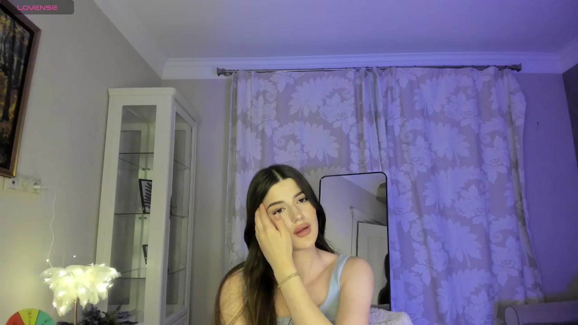 Gallery image thumbnail from dollyxxx's myfreecams stream on, 06/18/2024, 18:02 image 13 of 20