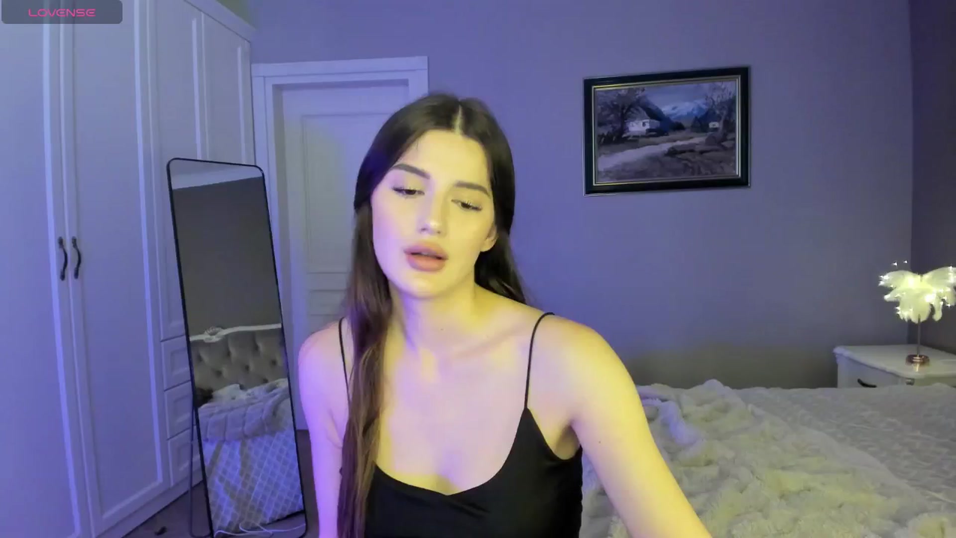 Gallery image thumbnail from dollyxxx's myfreecams stream on, 06/23/2024, 16:33 image 18 of 20