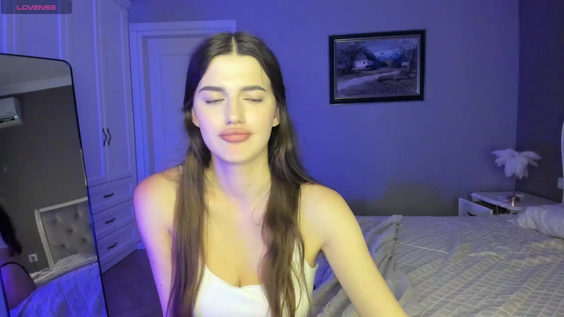 Gallery image thumbnail from dollyxxx's myfreecams stream on, 07/01/2024, 20:27 image 13 of 20