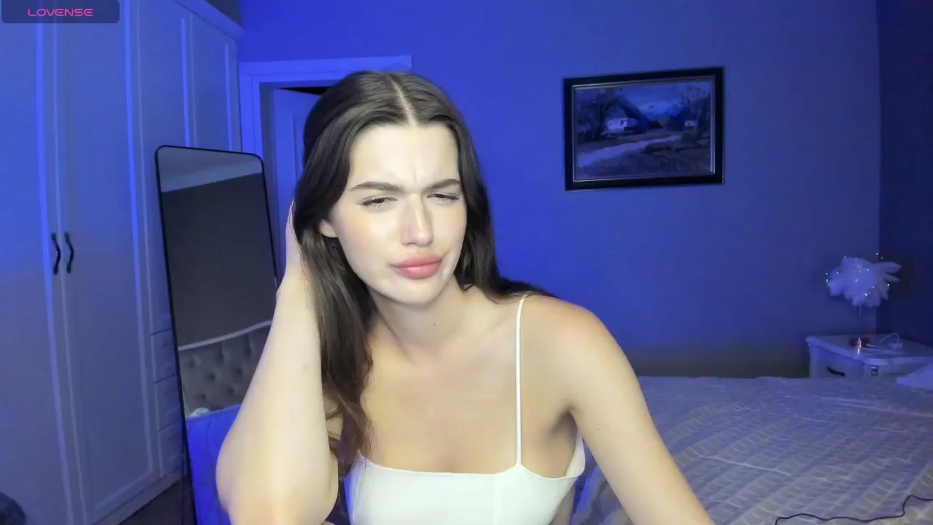 Gallery image thumbnail from dollyxxx's myfreecams stream on, 07/17/2024, 20:10 image 6 of 20