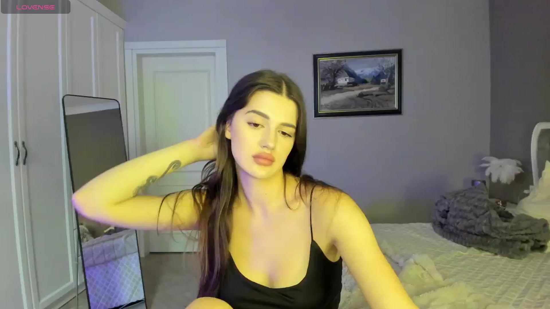 Gallery image thumbnail from dollyxxx's myfreecams stream on, 07/30/2024, 18:42 image 8 of 20