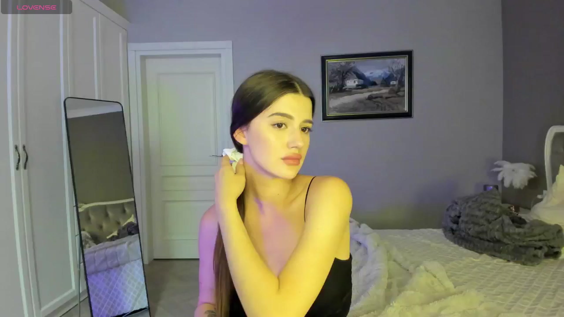 Gallery image thumbnail from dollyxxx's myfreecams stream on, 07/30/2024, 18:42 image 20 of 20