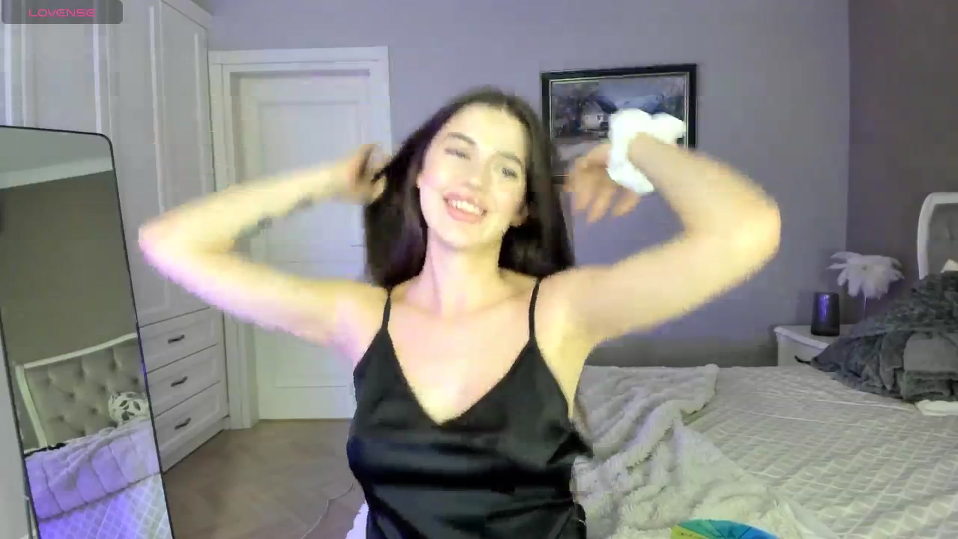 Gallery image thumbnail from dollyxxx's myfreecams stream on, 07/31/2024, 20:06 image 15 of 20