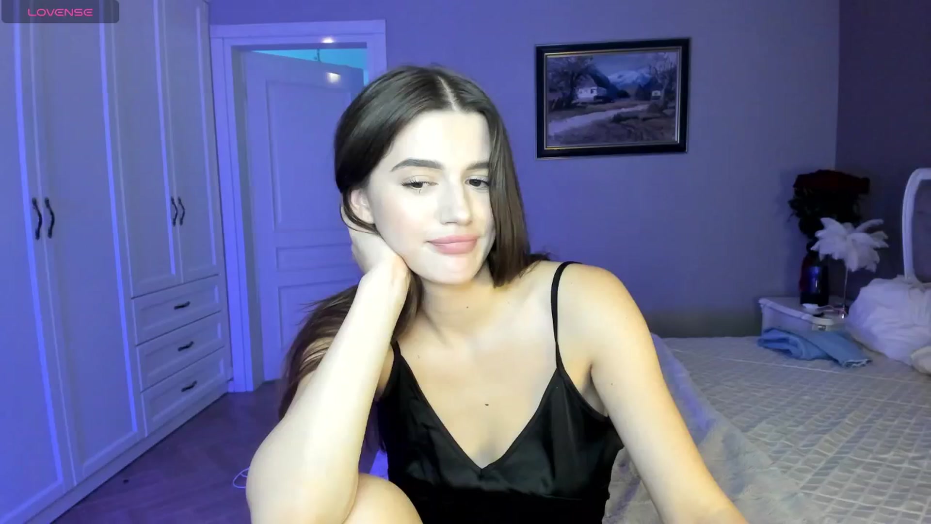 Gallery image thumbnail from dollyxxx's myfreecams stream on, 08/09/2024, 17:53 image 6 of 20
