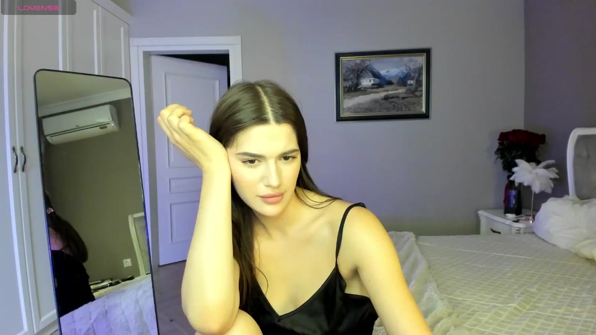 Gallery image thumbnail from dollyxxx's myfreecams stream on, 08/09/2024, 18:18 image 15 of 20