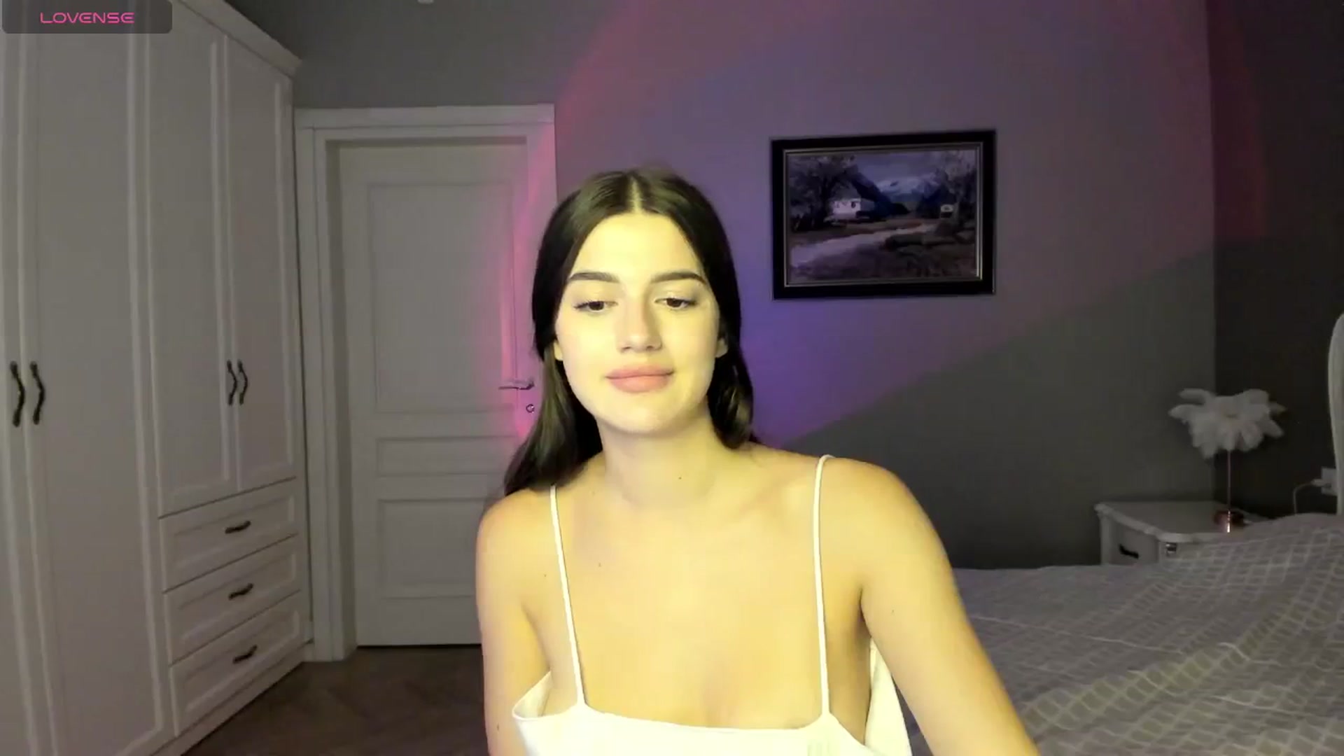 Gallery image thumbnail from dollyxxx's myfreecams stream on, 08/27/2024, 21:30 image 20 of 20