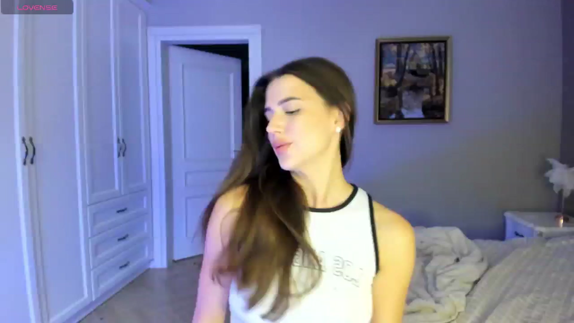 Gallery image thumbnail from dollyxxx's myfreecams stream on, 09/08/2024, 21:55 image 4 of 20