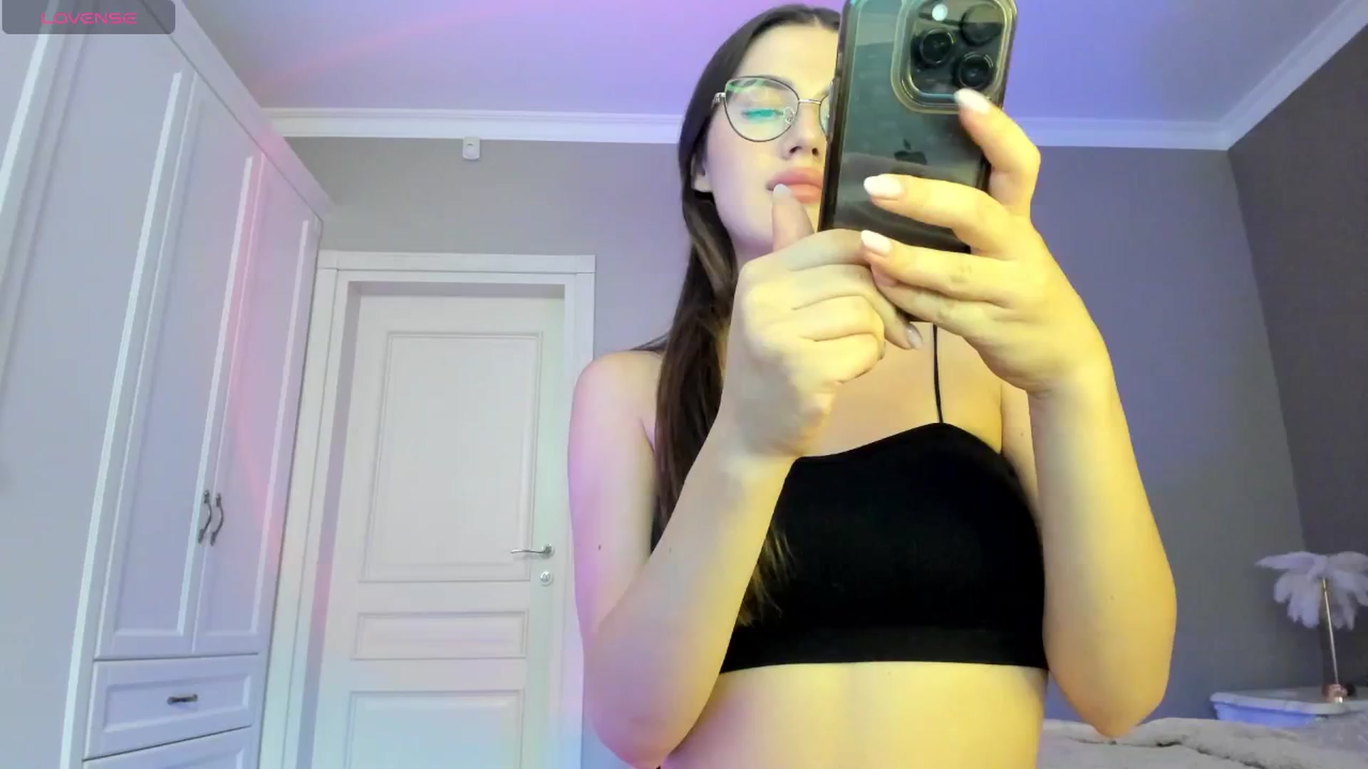 Gallery image thumbnail from dollyxxx's myfreecams stream on, 09/10/2024, 20:11 image 10 of 20