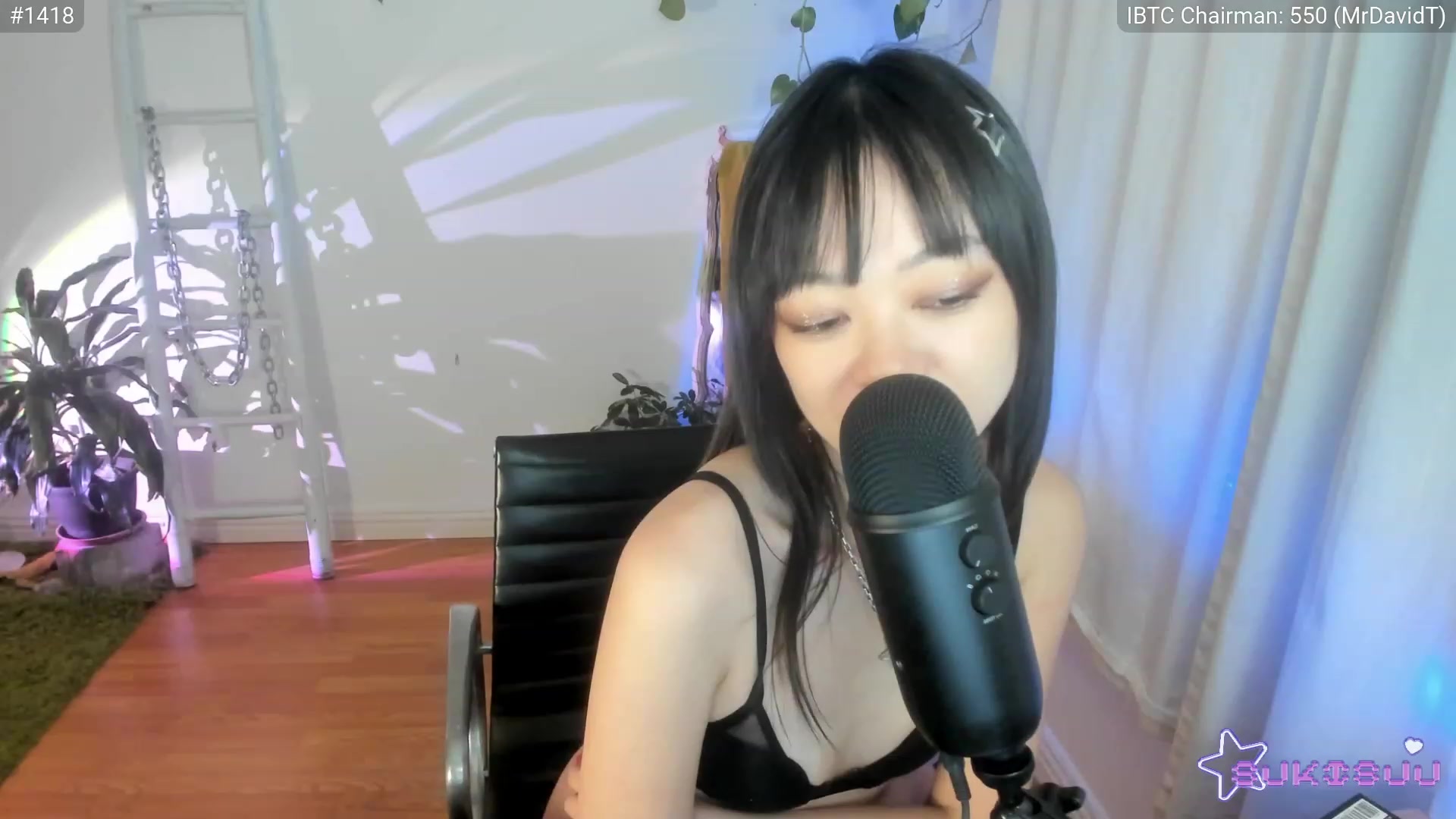 Gallery image thumbnail from domainofpain's myfreecams stream on, 11/22/2022, 07:34 image 17 of 20