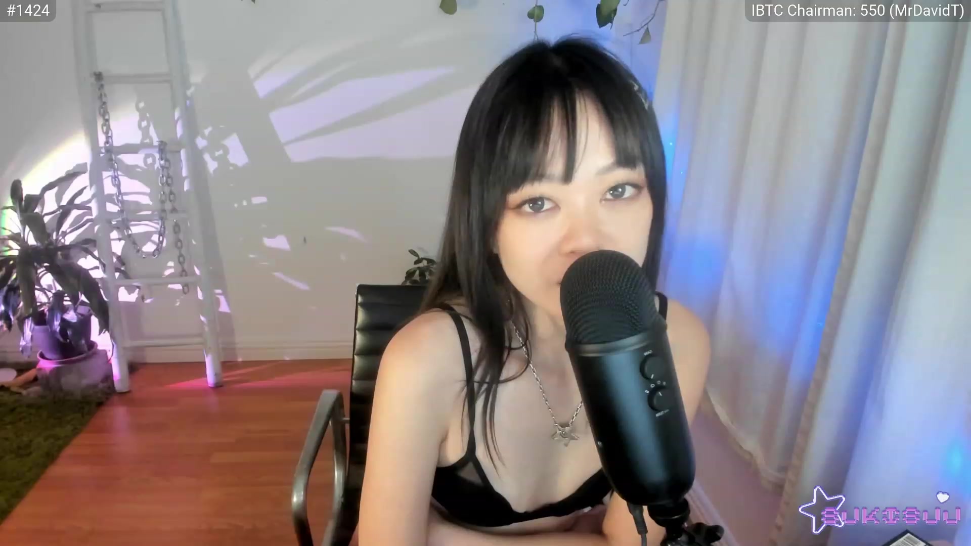 Gallery image thumbnail from domainofpain's myfreecams stream on, 11/22/2022, 07:34 image 14 of 20