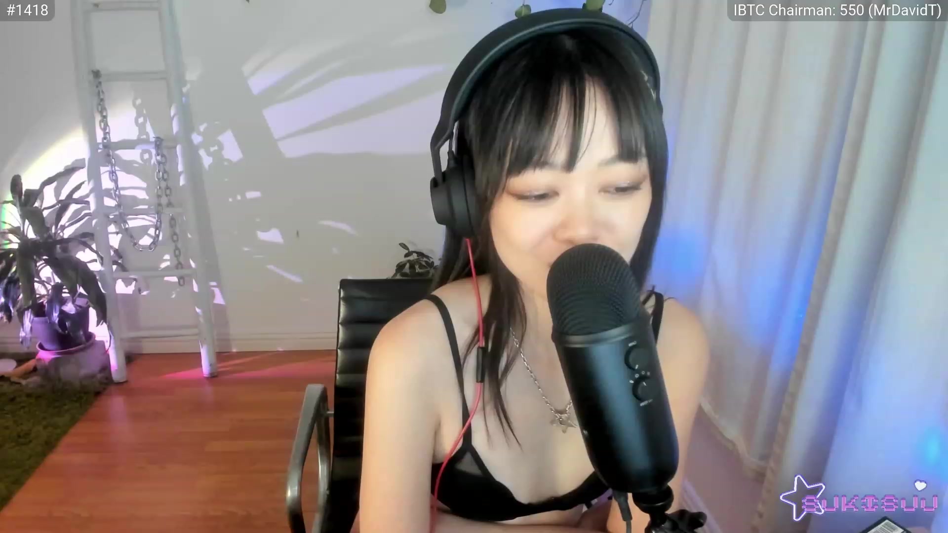 Gallery image thumbnail from domainofpain's myfreecams stream on, 11/22/2022, 07:34 image 18 of 20