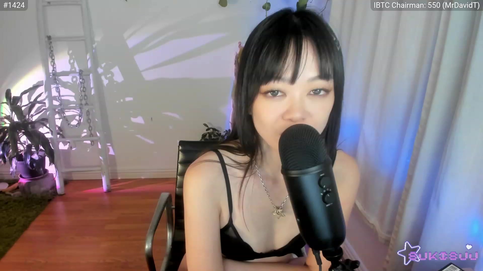 Gallery image thumbnail from domainofpain's myfreecams stream on, 11/22/2022, 07:34 image 16 of 20
