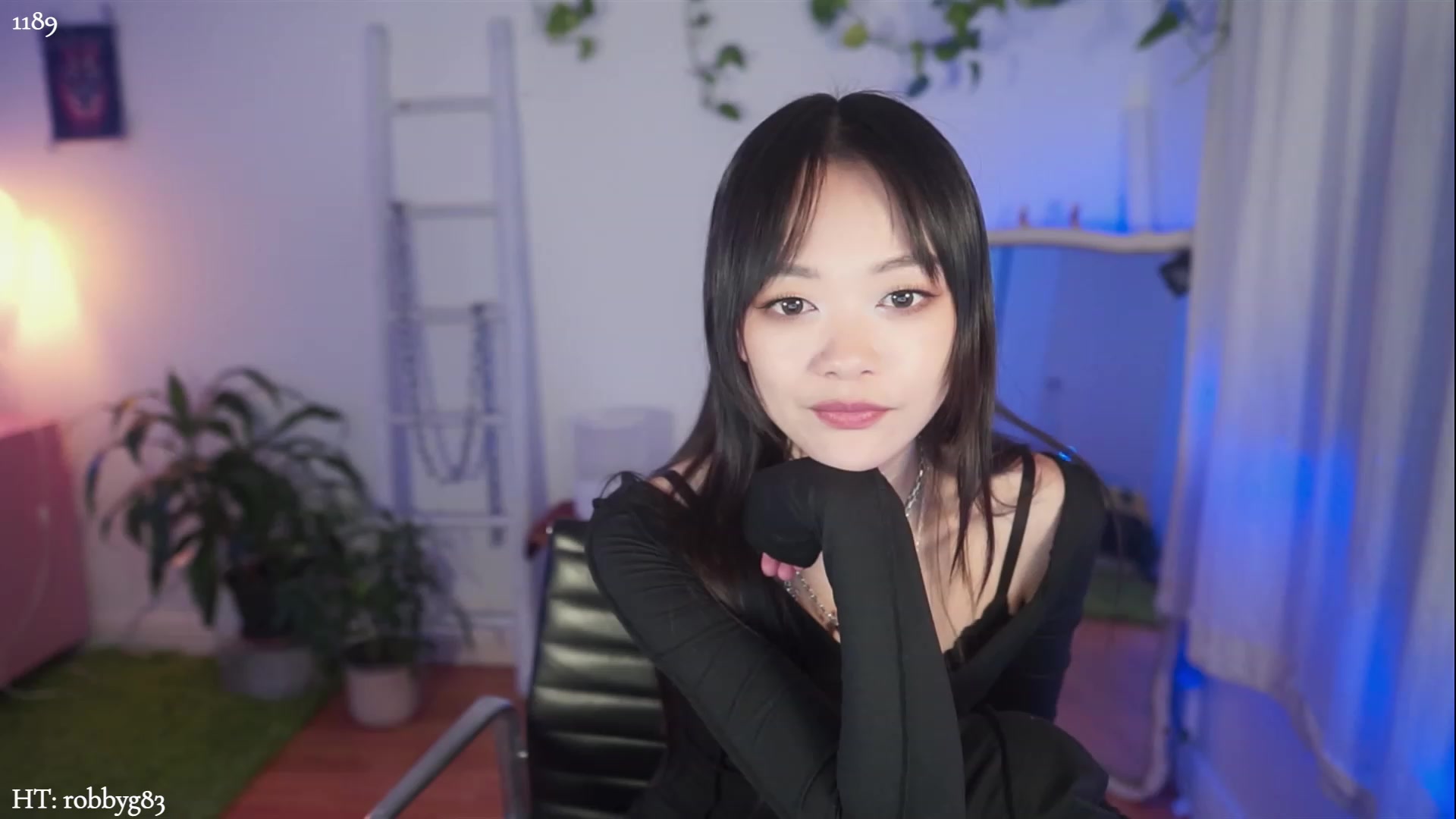 Gallery image thumbnail from domainofpain's myfreecams stream on, 01/29/2023, 09:35 image 6 of 20
