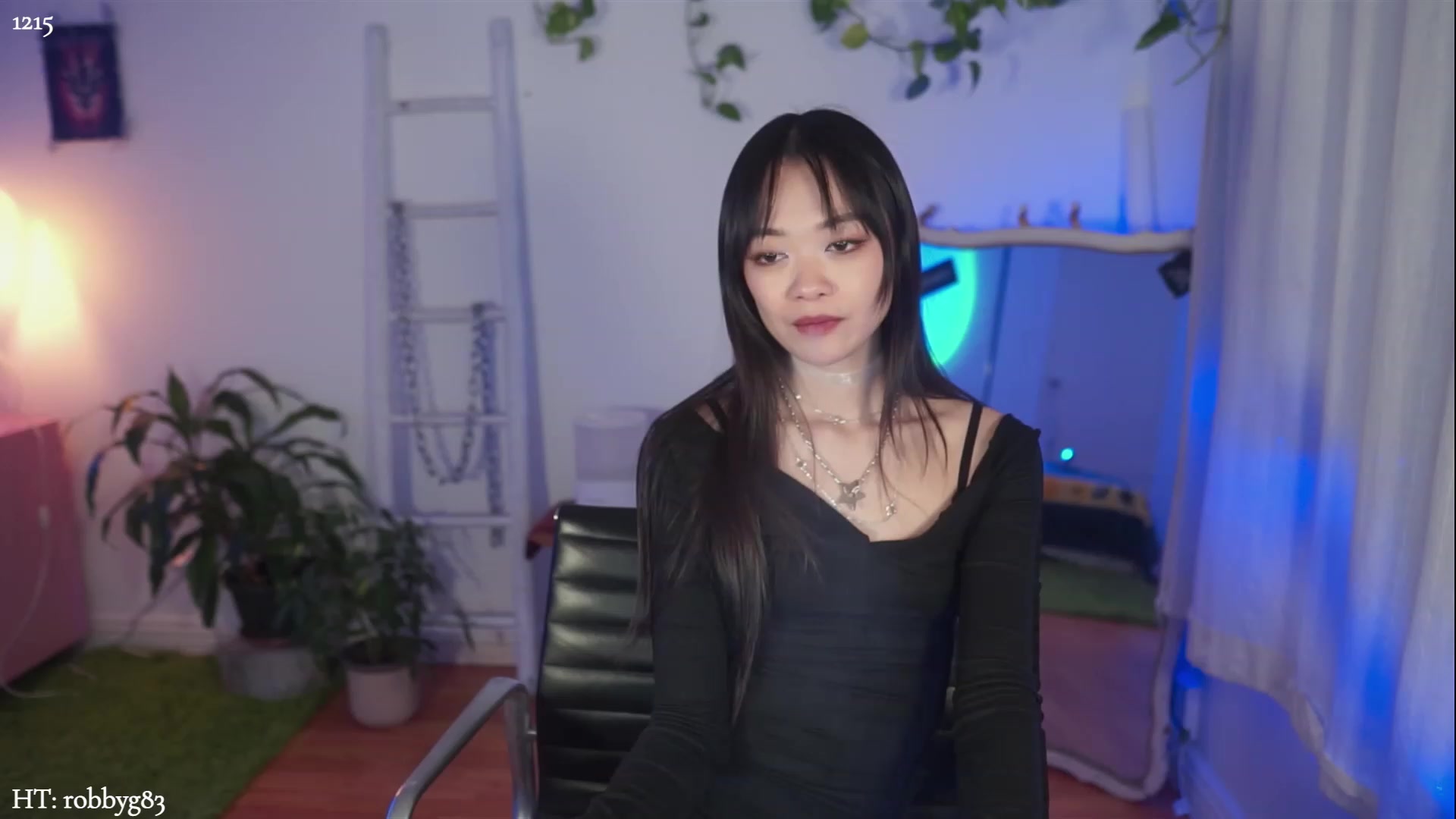Gallery image thumbnail from domainofpain's myfreecams stream on, 01/29/2023, 09:35 image 3 of 20