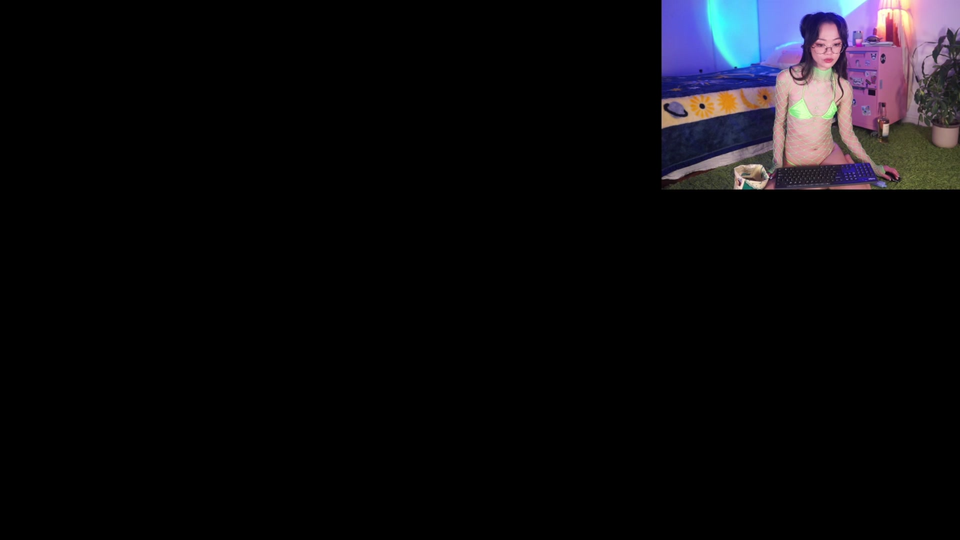 Gallery image thumbnail from domainofpain's myfreecams stream on, 02/10/2023, 08:40 image 6 of 20