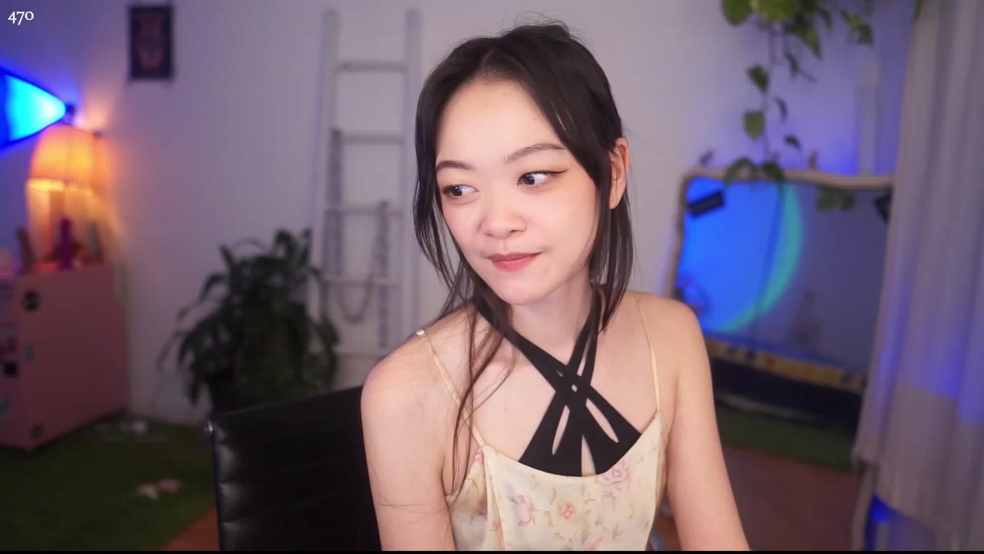 Gallery image thumbnail from domainofpain's myfreecams stream on, 04/13/2023, 05:25 image 17 of 20