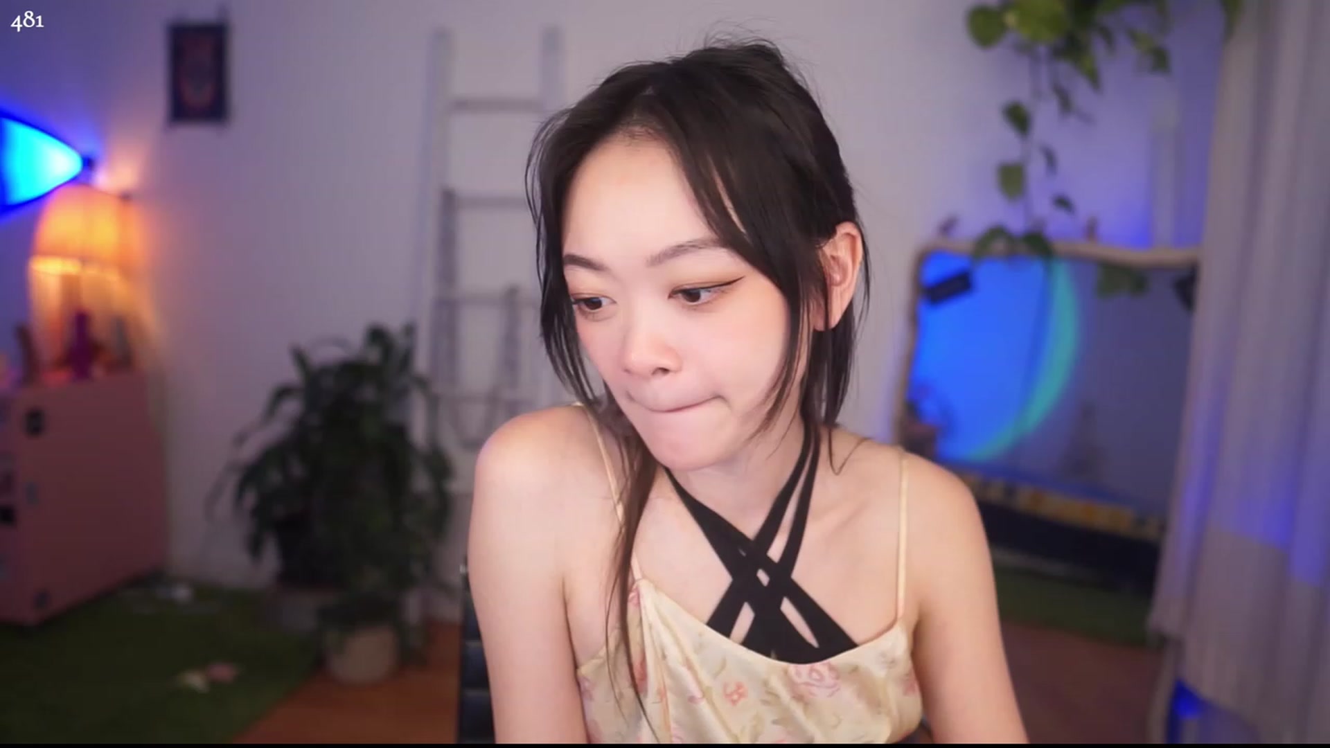 Gallery image thumbnail from domainofpain's myfreecams stream on, 04/13/2023, 05:25 image 13 of 20