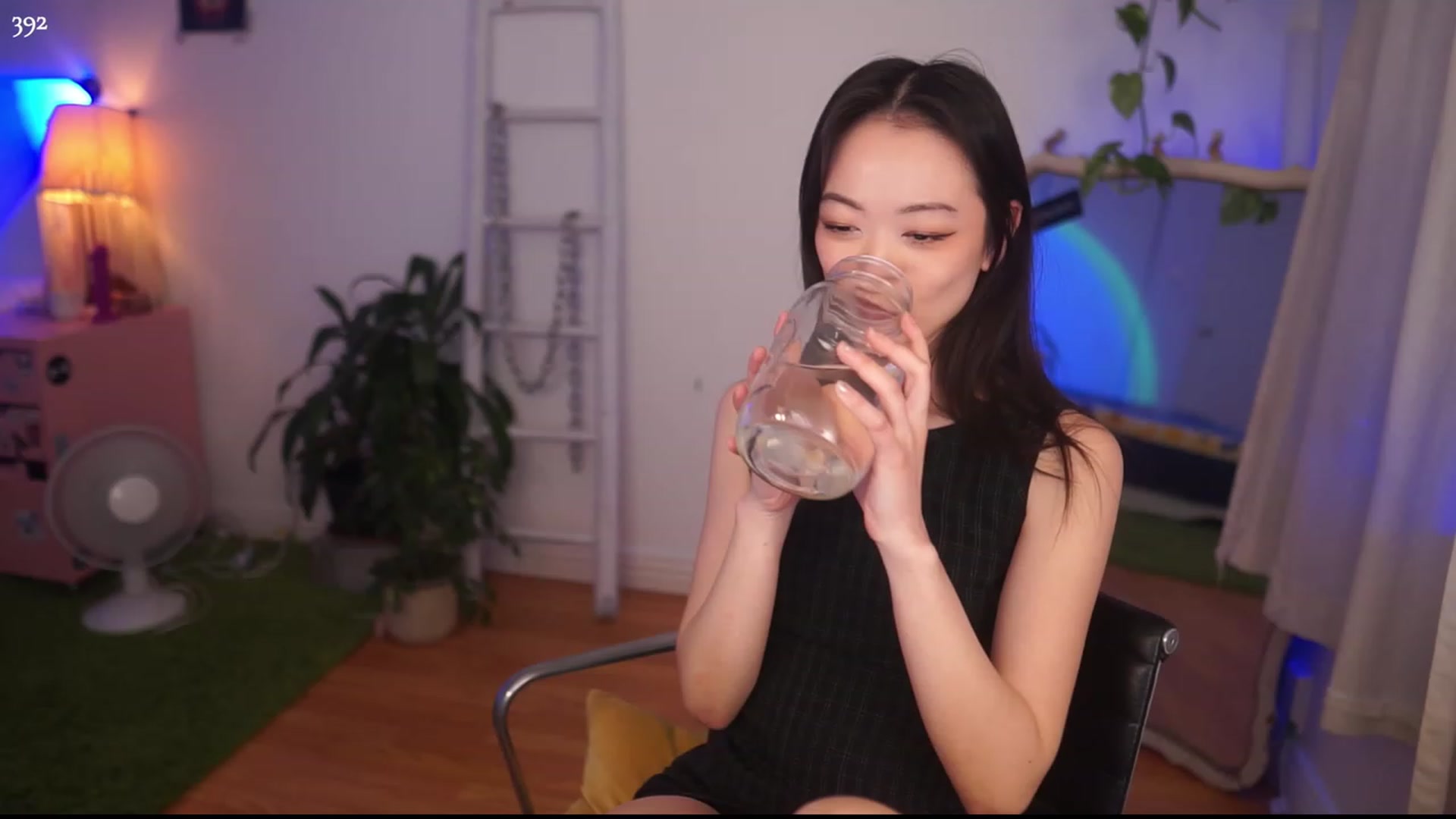 Gallery image thumbnail from domainofpain's myfreecams stream on, 04/15/2023, 04:50 image 8 of 20