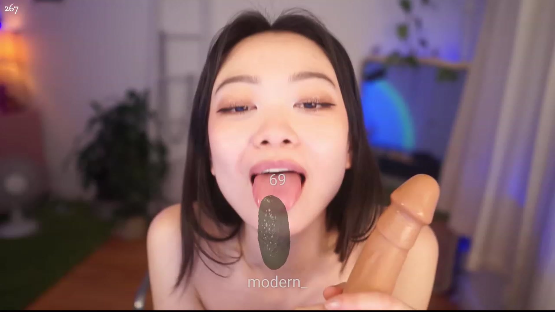 Gallery image thumbnail from domainofpain's myfreecams stream on, 04/15/2023, 05:40 image 6 of 20