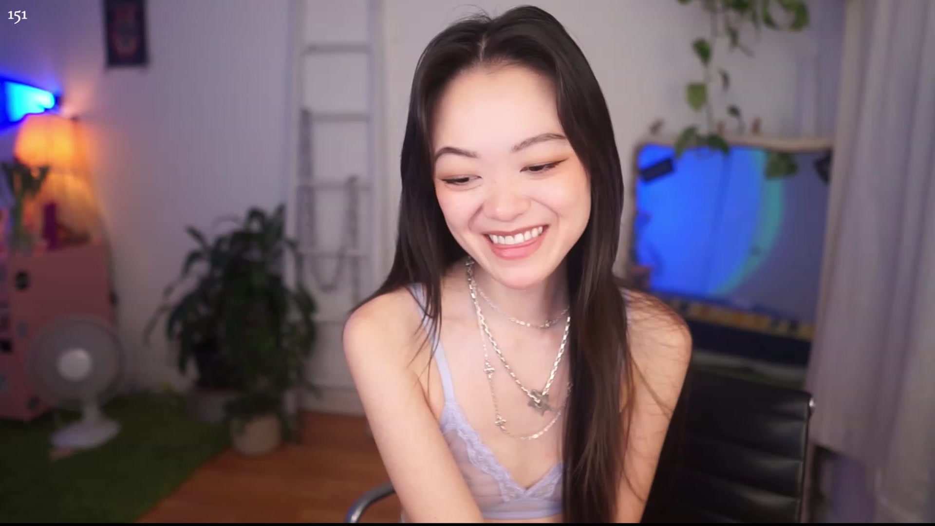 Gallery image thumbnail from domainofpain's myfreecams stream on, 04/16/2023, 06:21 image 12 of 20