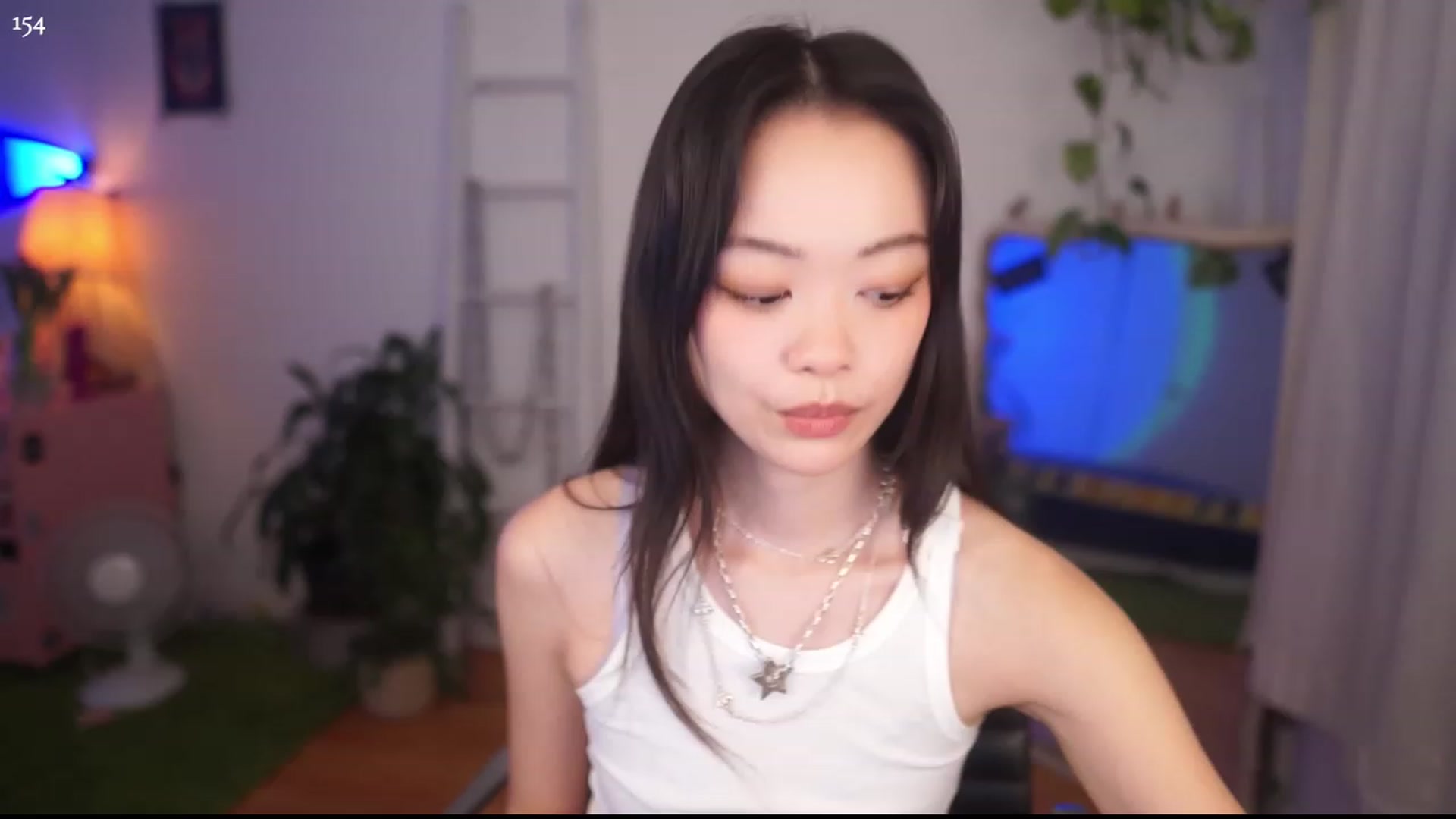 Gallery image thumbnail from domainofpain's myfreecams stream on, 04/16/2023, 06:21 image 5 of 20