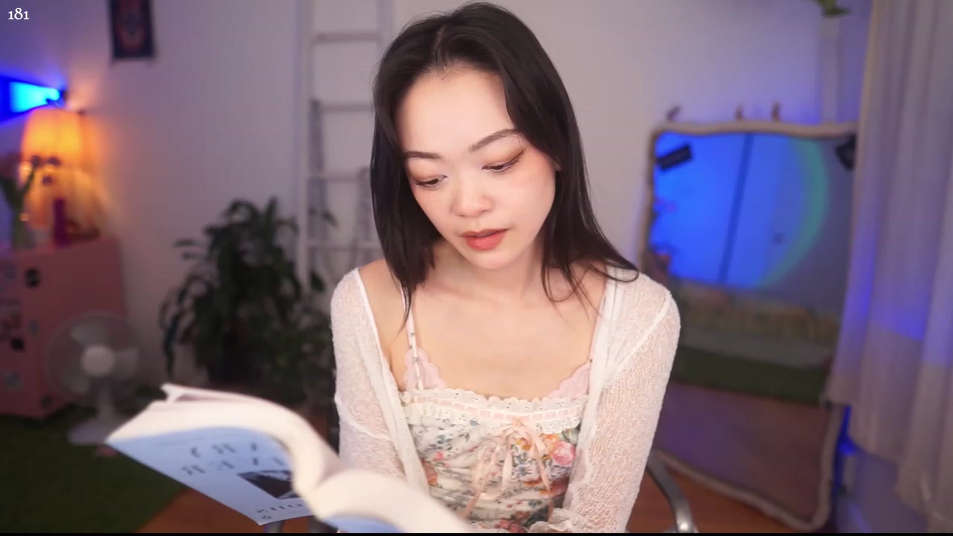 Gallery image thumbnail from domainofpain's myfreecams stream on, 04/19/2023, 06:49 image 1 of 20