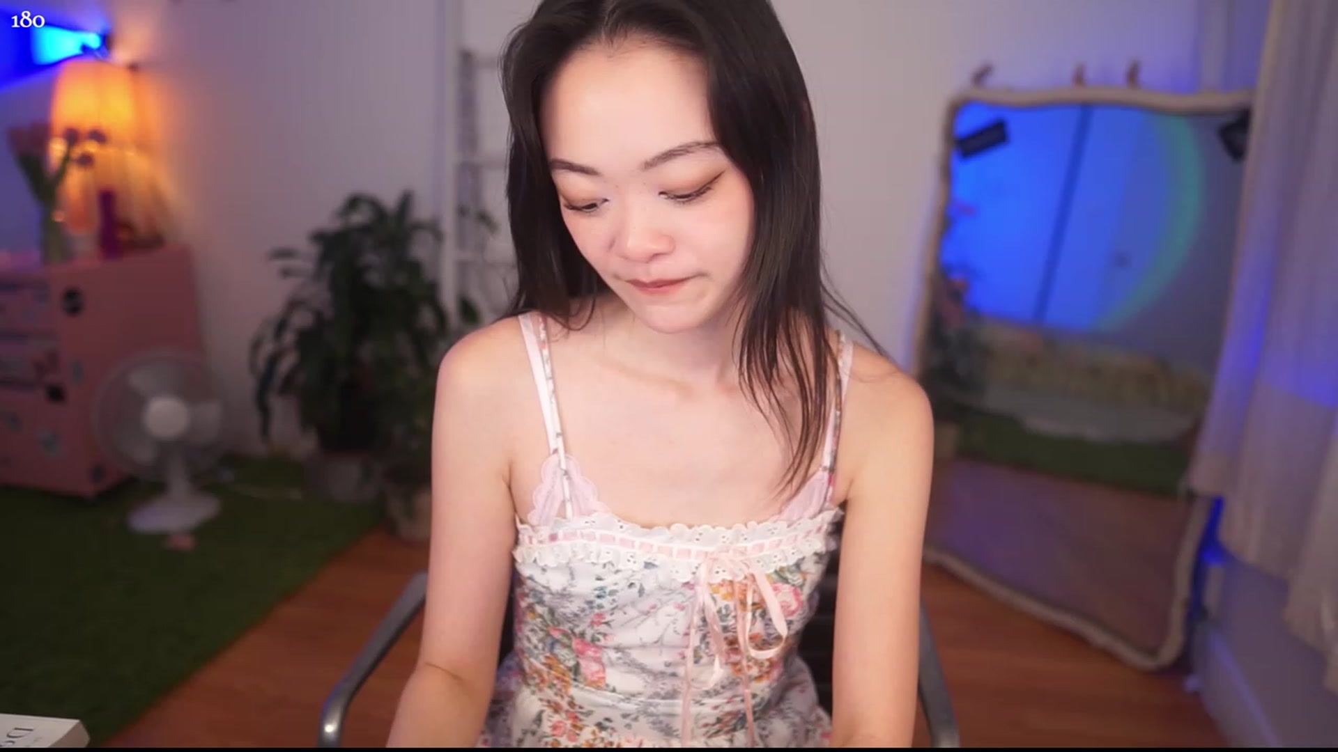 Gallery image thumbnail from domainofpain's myfreecams stream on, 04/19/2023, 06:49 image 16 of 20