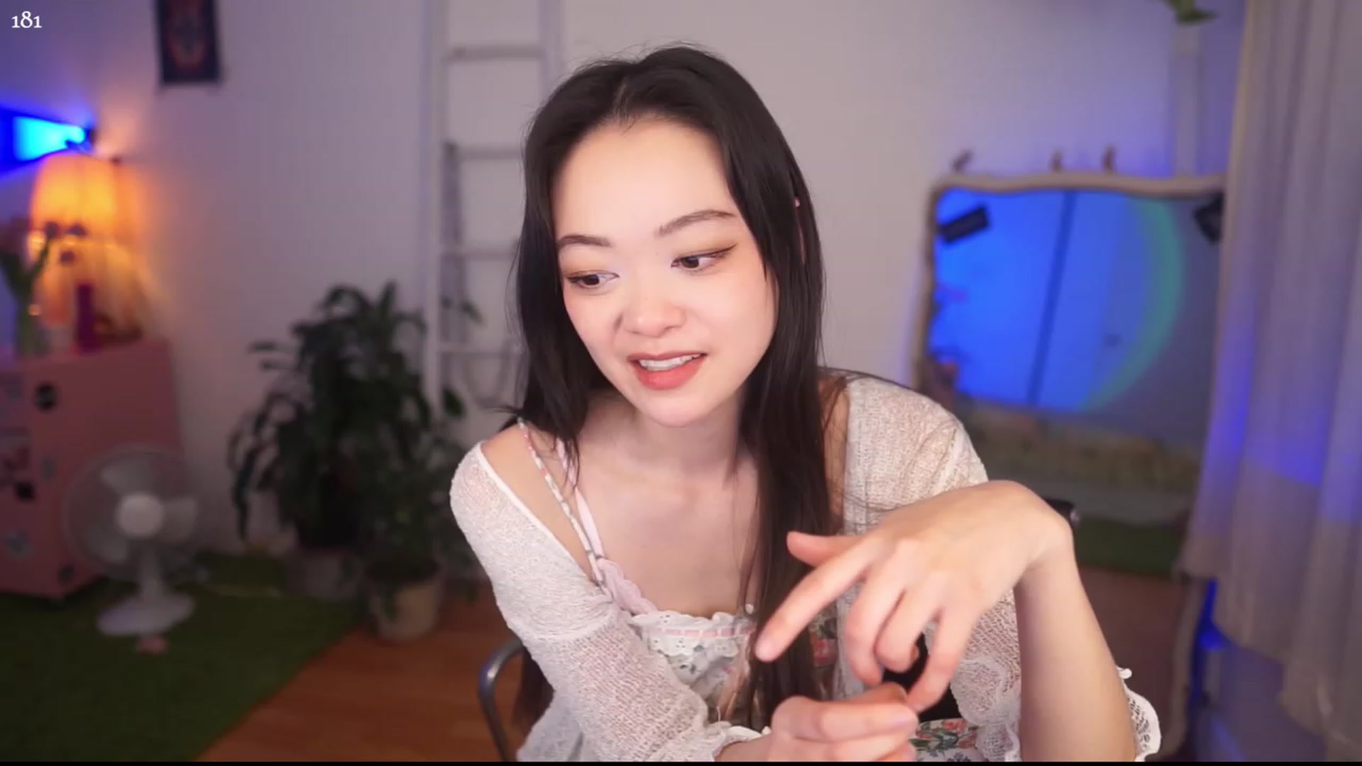 Gallery image thumbnail from domainofpain's myfreecams stream on, 04/19/2023, 06:49 image 6 of 20