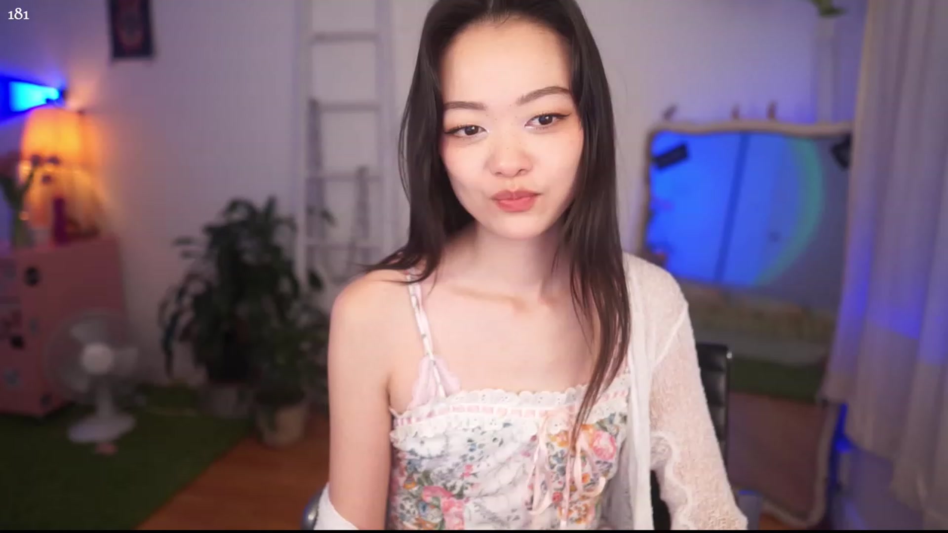 Gallery image thumbnail from domainofpain's myfreecams stream on, 04/19/2023, 06:49 image 7 of 20