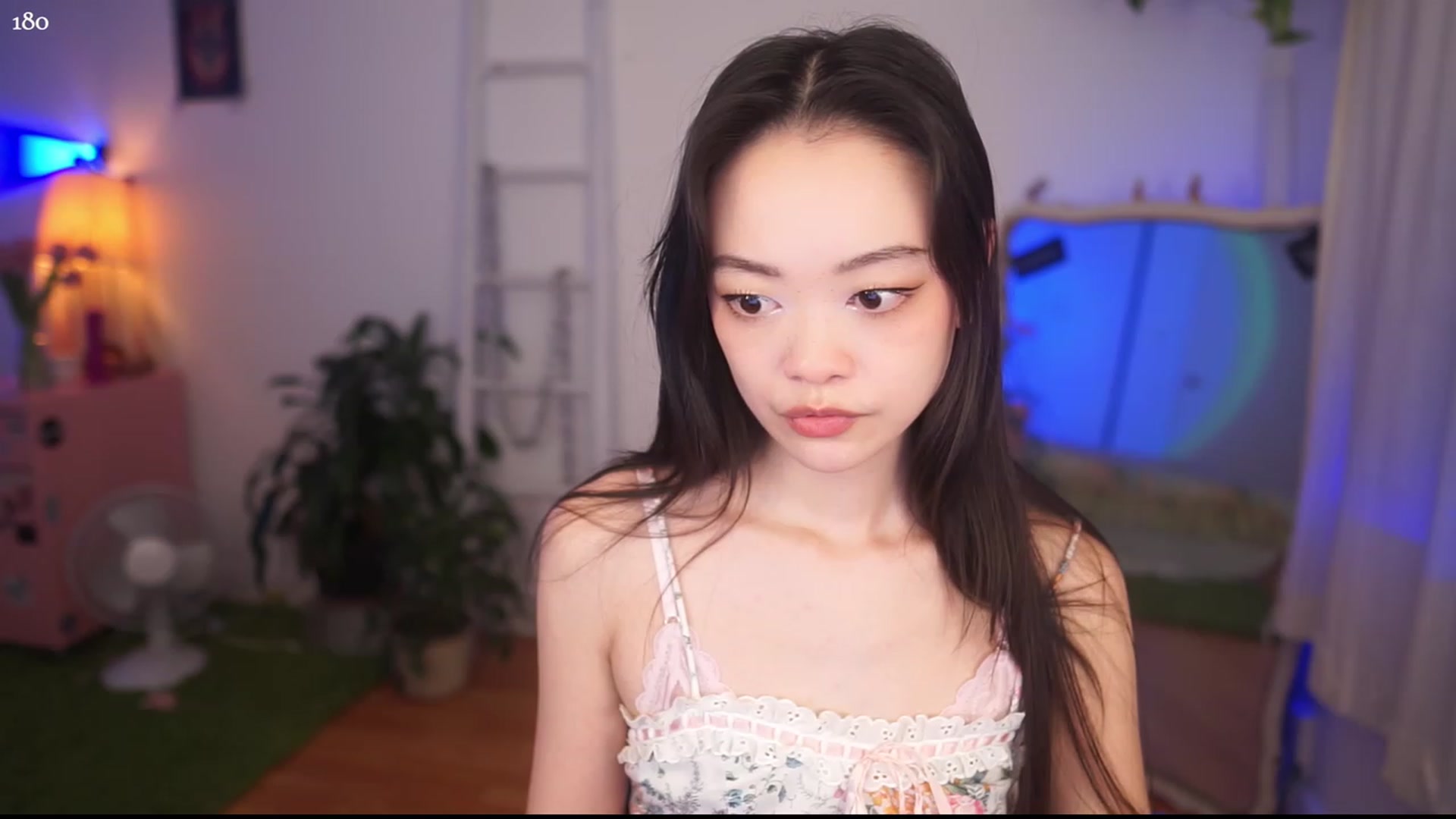 Gallery image thumbnail from domainofpain's myfreecams stream on, 04/19/2023, 06:49 image 17 of 20