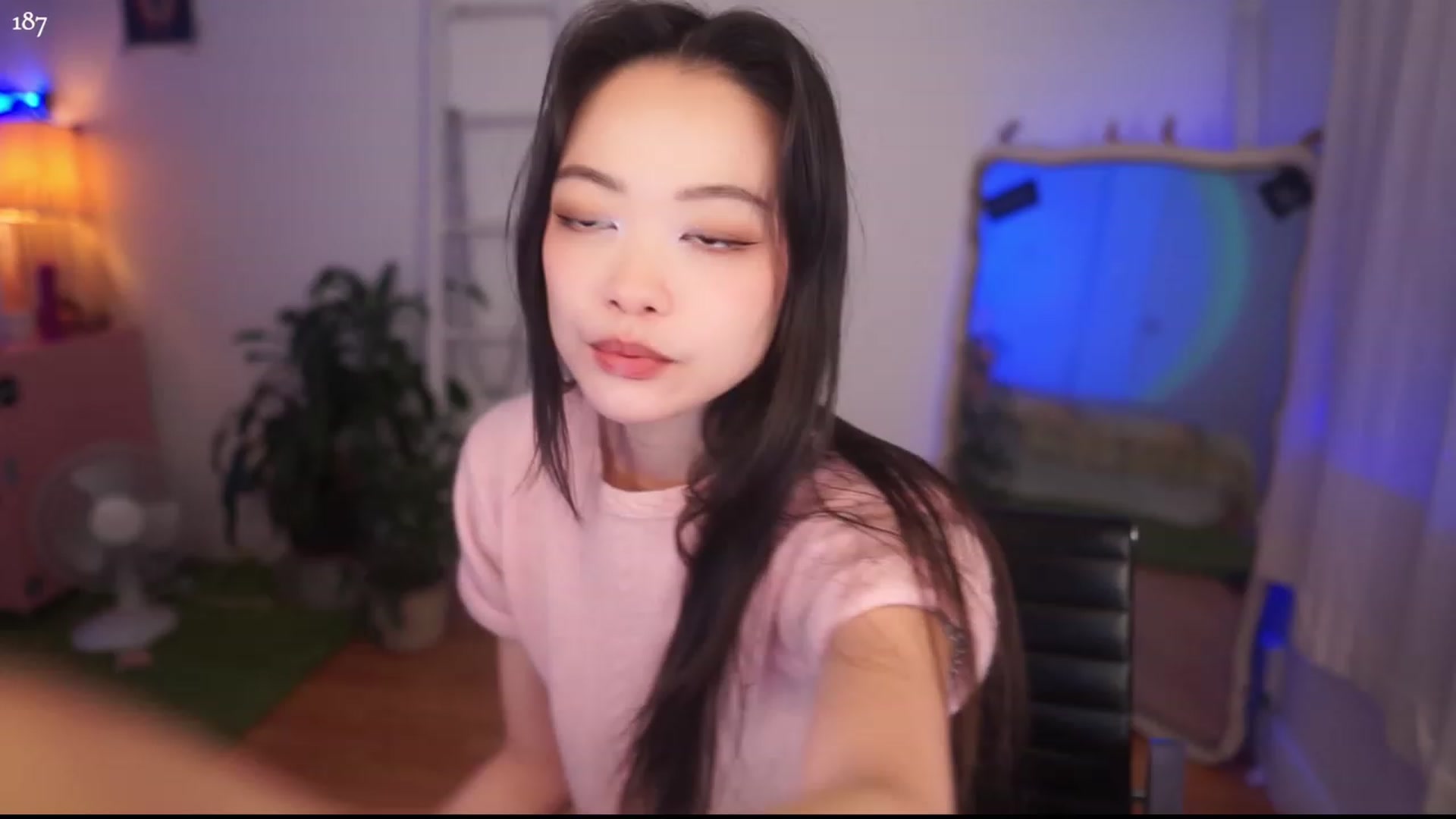 Gallery image thumbnail from domainofpain's myfreecams stream on, 04/20/2023, 04:56 image 2 of 20