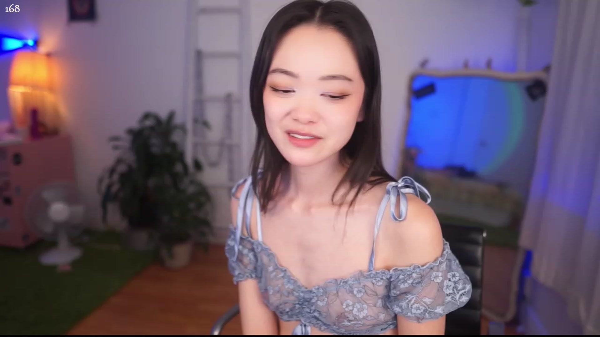 Gallery image thumbnail from domainofpain's myfreecams stream on, 04/20/2023, 07:57 image 18 of 20