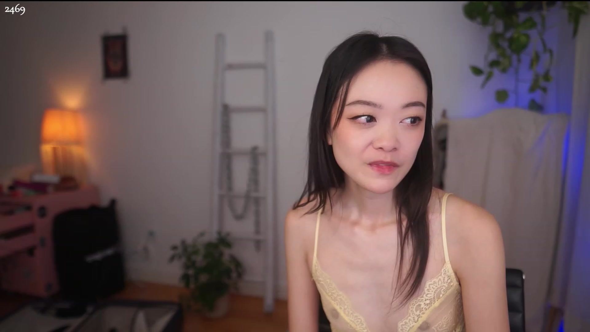 Gallery image thumbnail from domainofpain's myfreecams stream on, 05/27/2023, 08:37 image 8 of 20