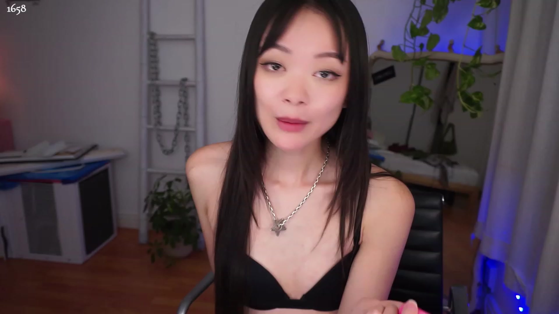 Gallery image thumbnail from domainofpain's myfreecams stream on, 07/30/2023, 10:31 image 2 of 20