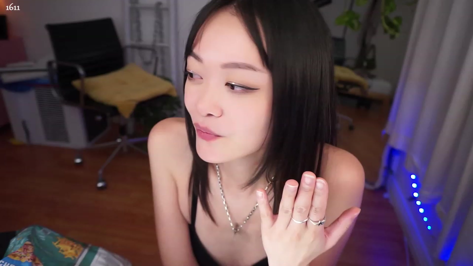 Gallery image thumbnail from domainofpain's myfreecams stream on, 07/30/2023, 10:31 image 9 of 20